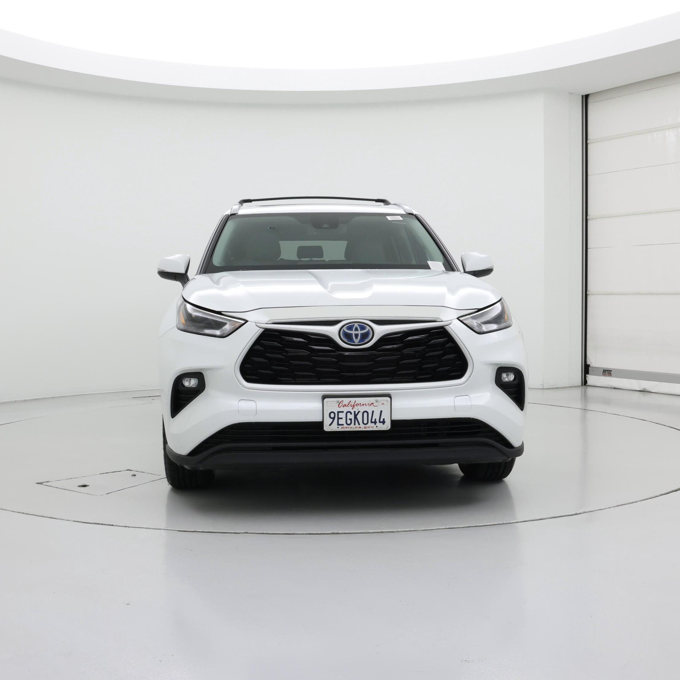 Thumbnail: 2023 Toyota Highlander - 5