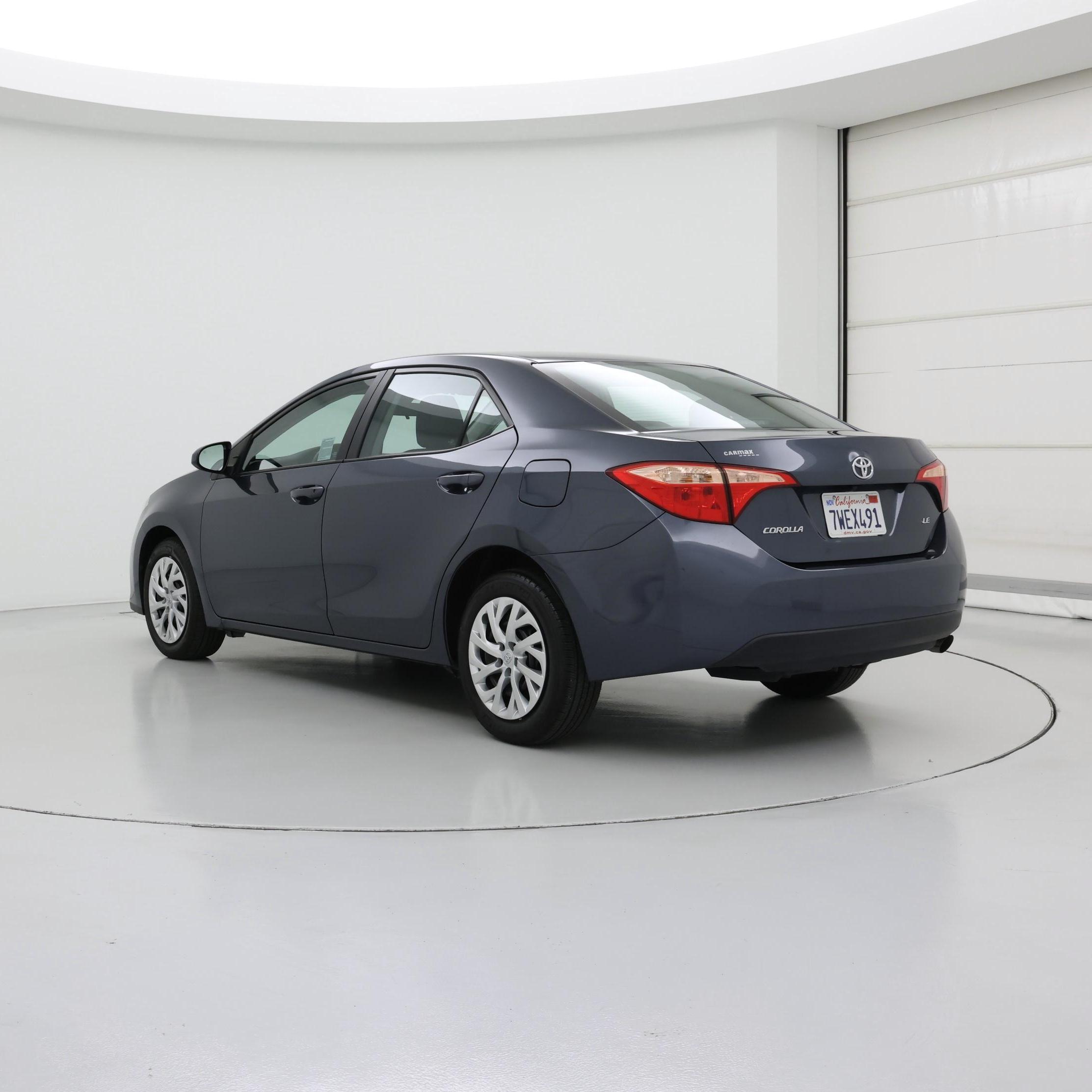 Thumbnail: 2017 Toyota Corolla - 2