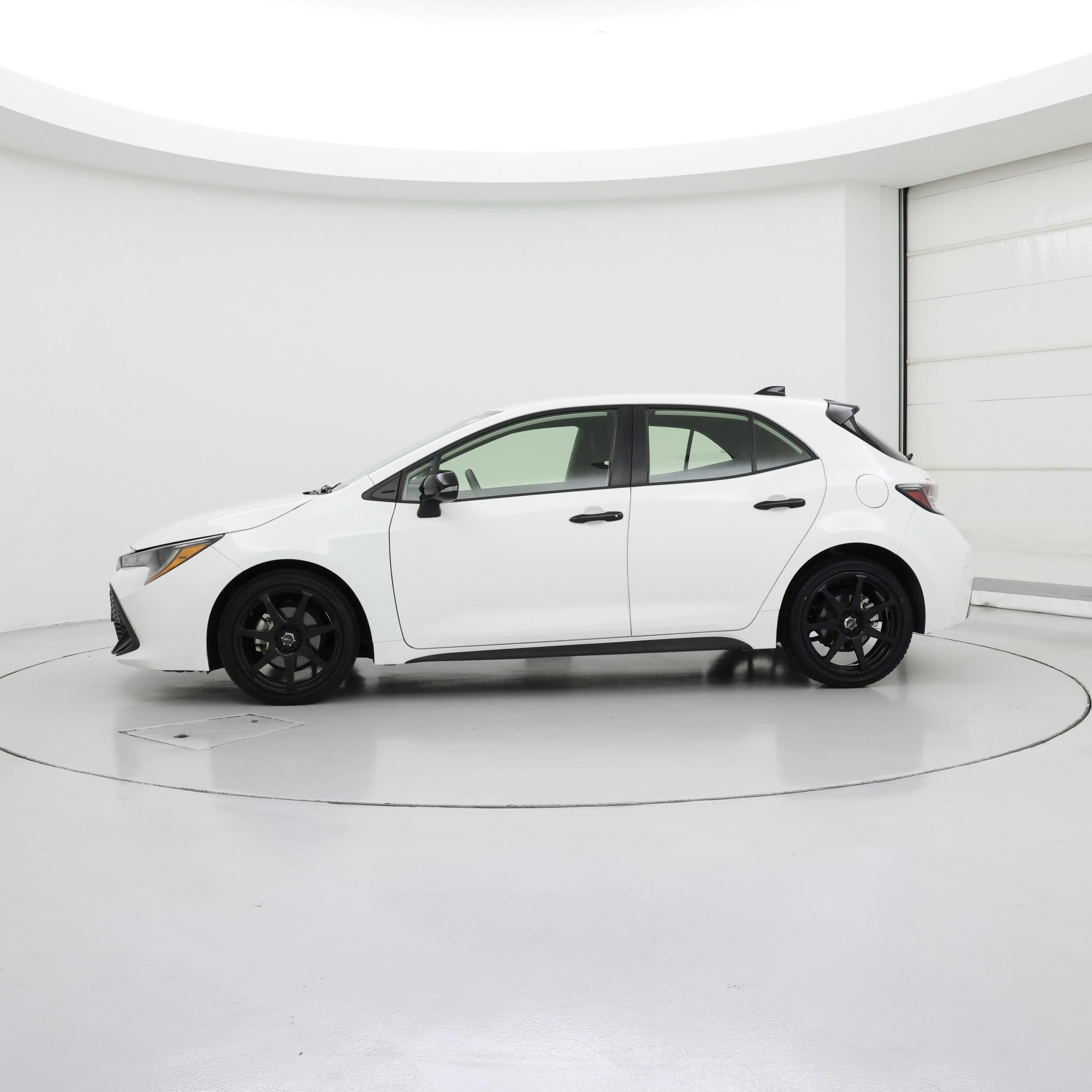 Thumbnail: 2022 Toyota Corolla - 3