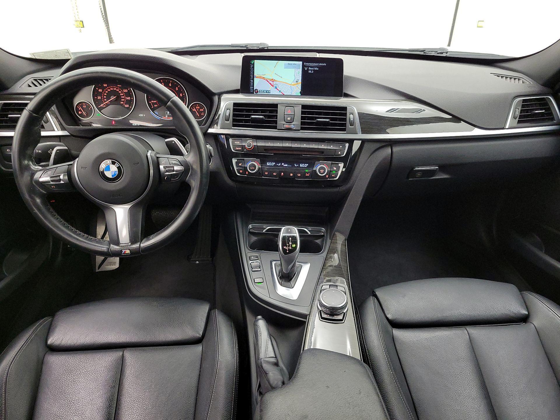 Thumbnail: 2016 BMW 3 Series - 9