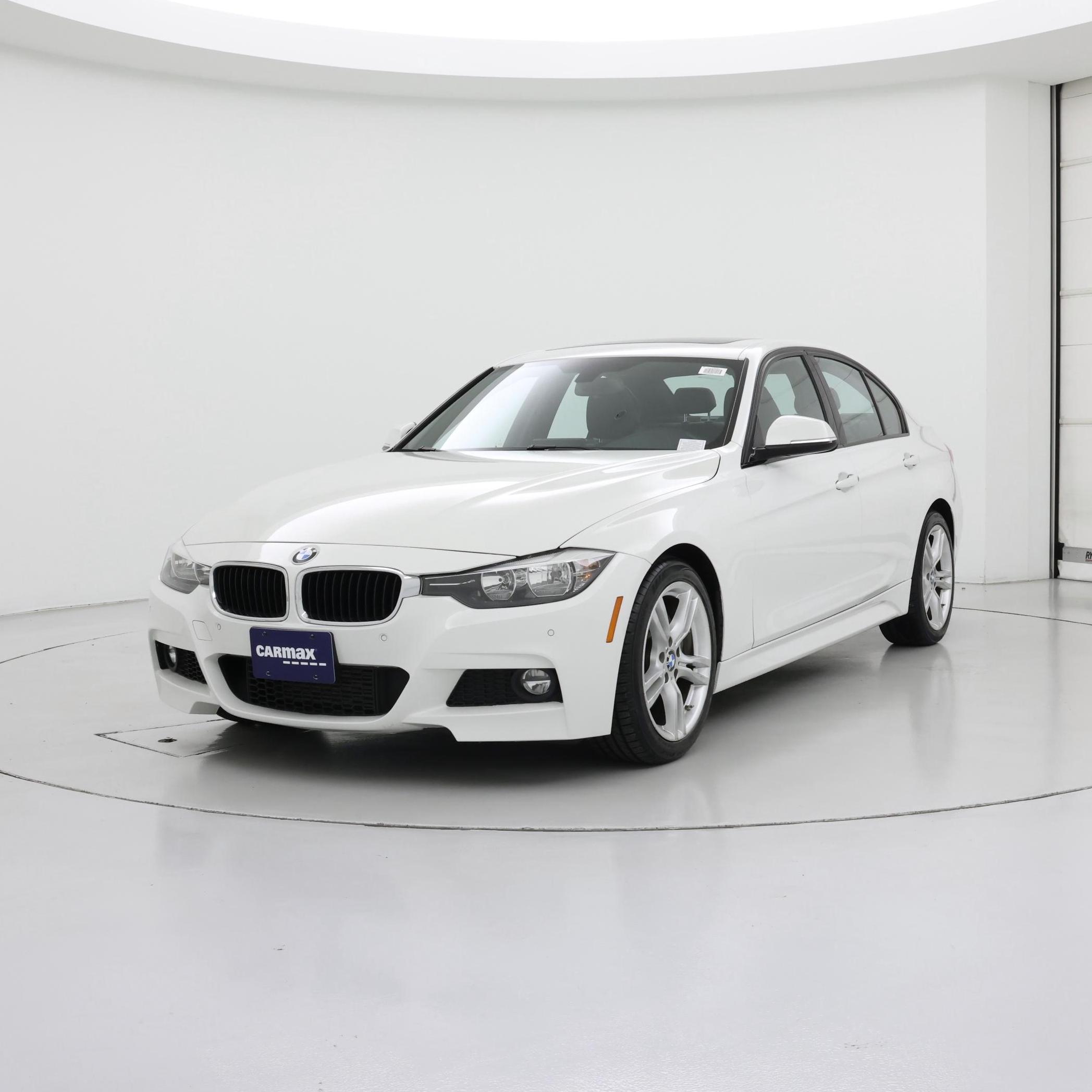 Thumbnail: 2016 BMW 3 Series - 4