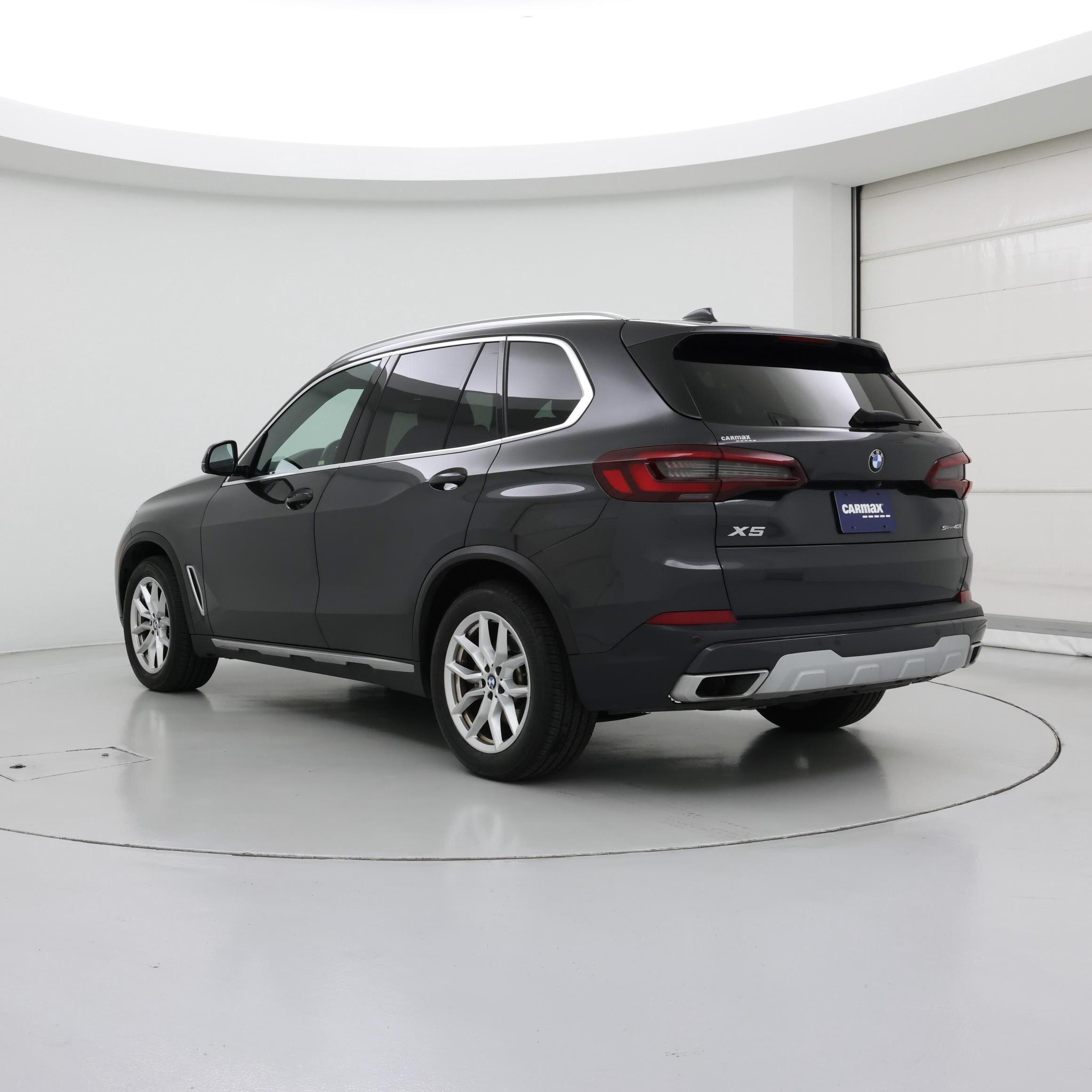 Thumbnail: 2022 BMW X5 - 2