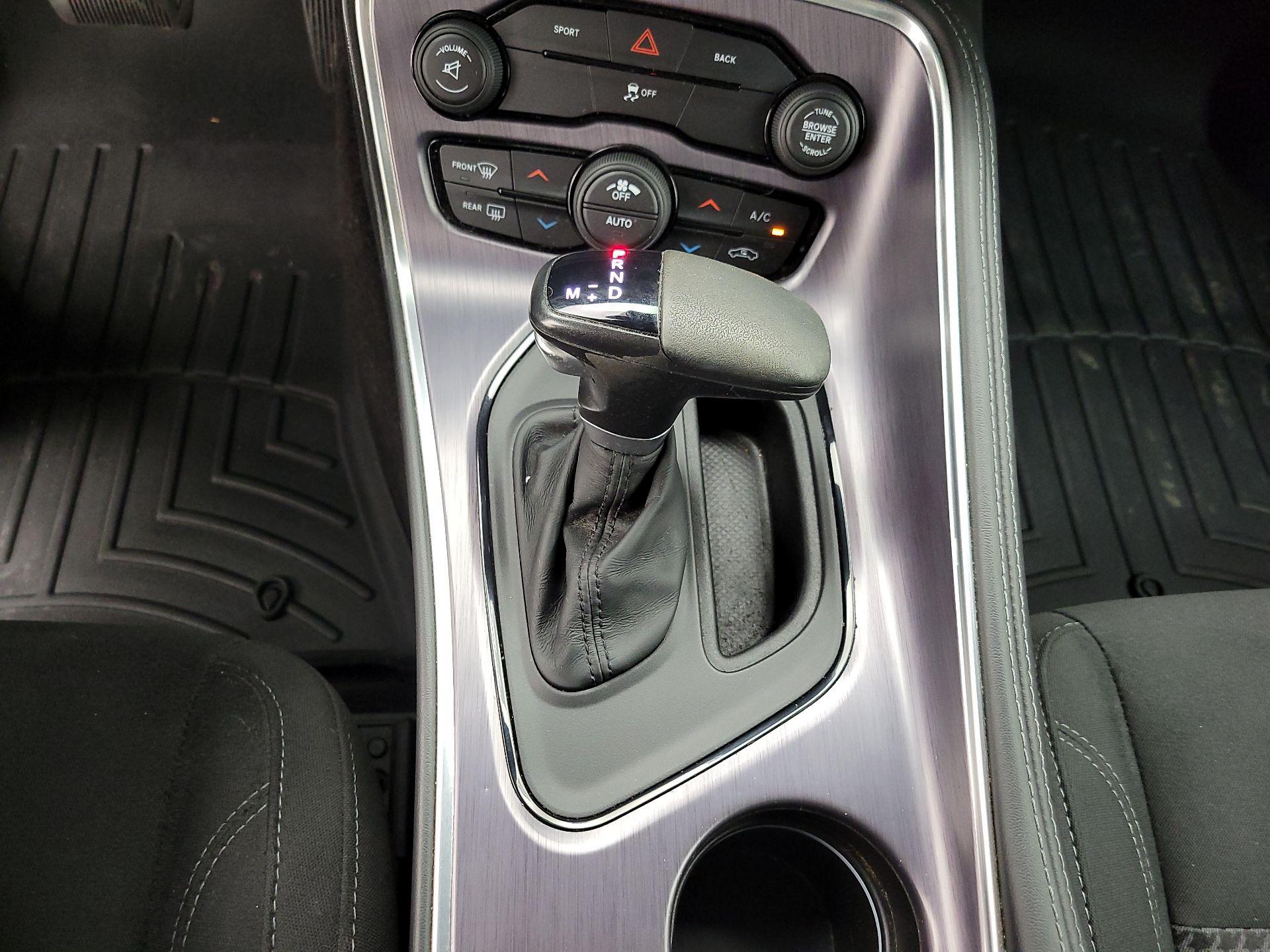 Thumbnail: 2016 Dodge Challenger - 16