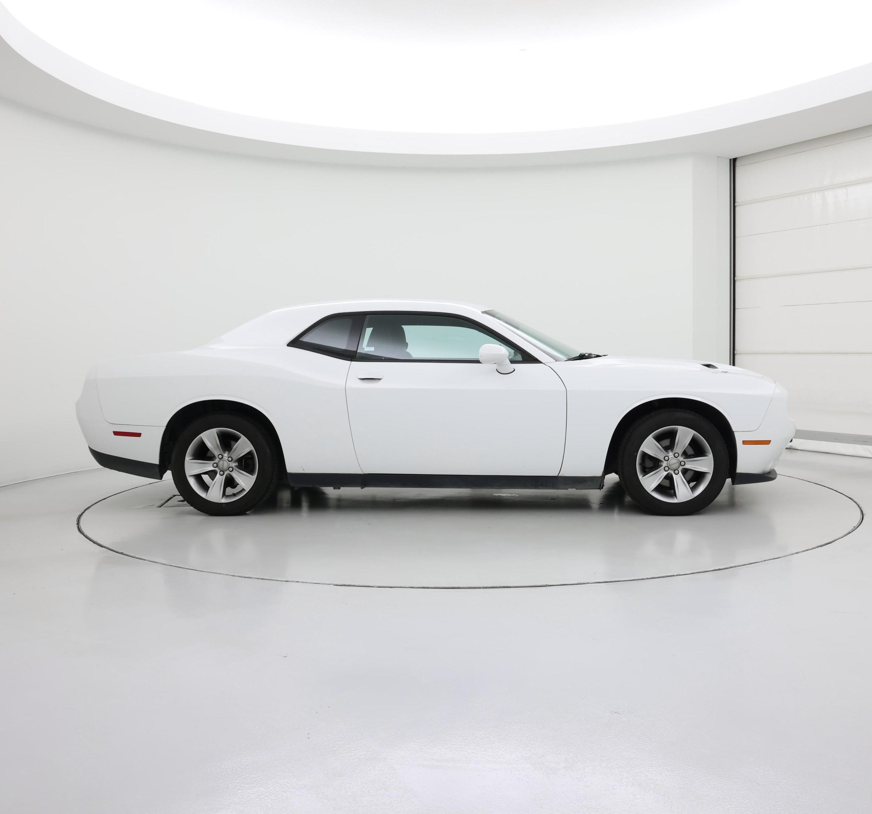 Thumbnail: 2016 Dodge Challenger - 7