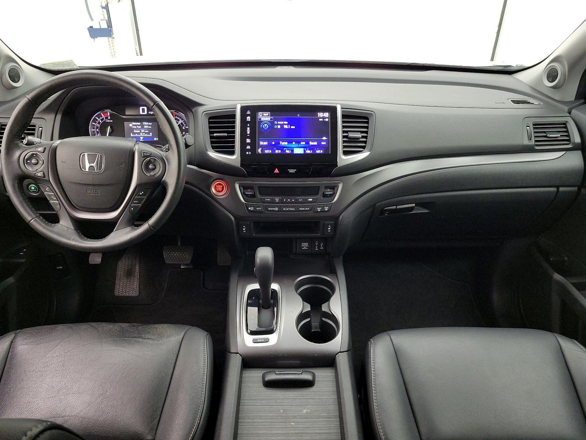 Thumbnail: 2018 Honda Pilot - 9