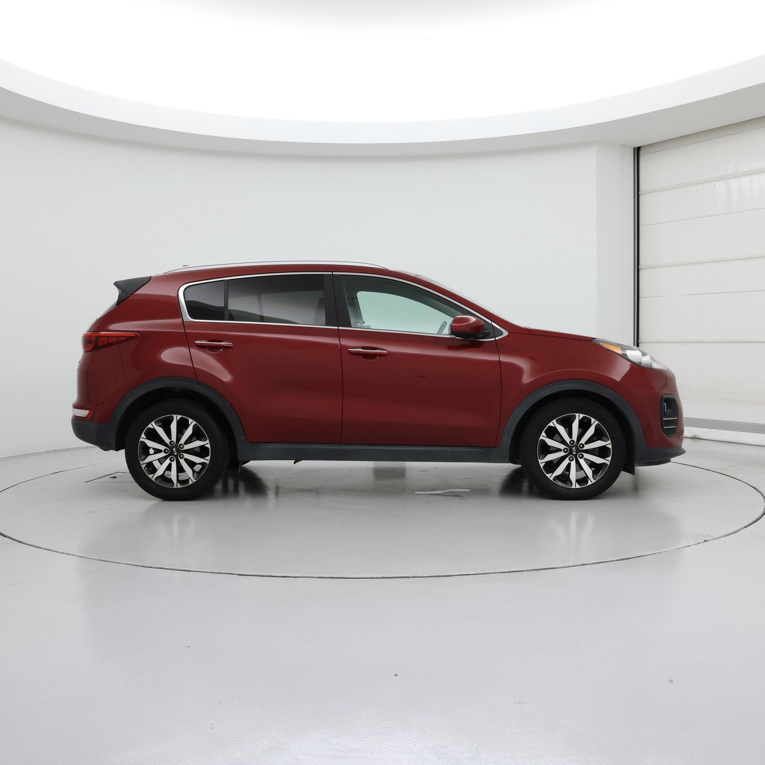 Thumbnail: 2017 Kia Sportage - 7