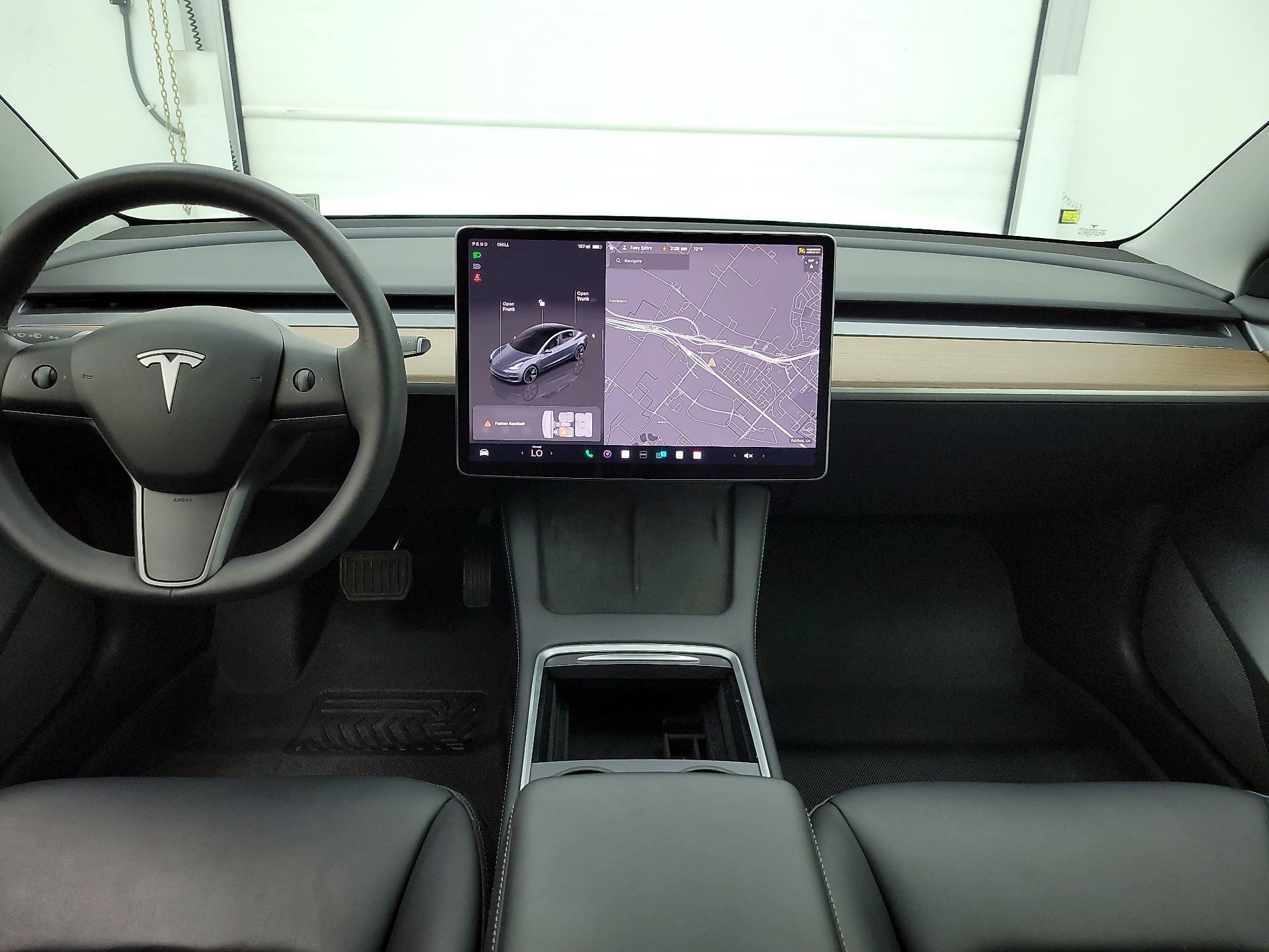 Thumbnail: 2022 Tesla Model 3 - 9