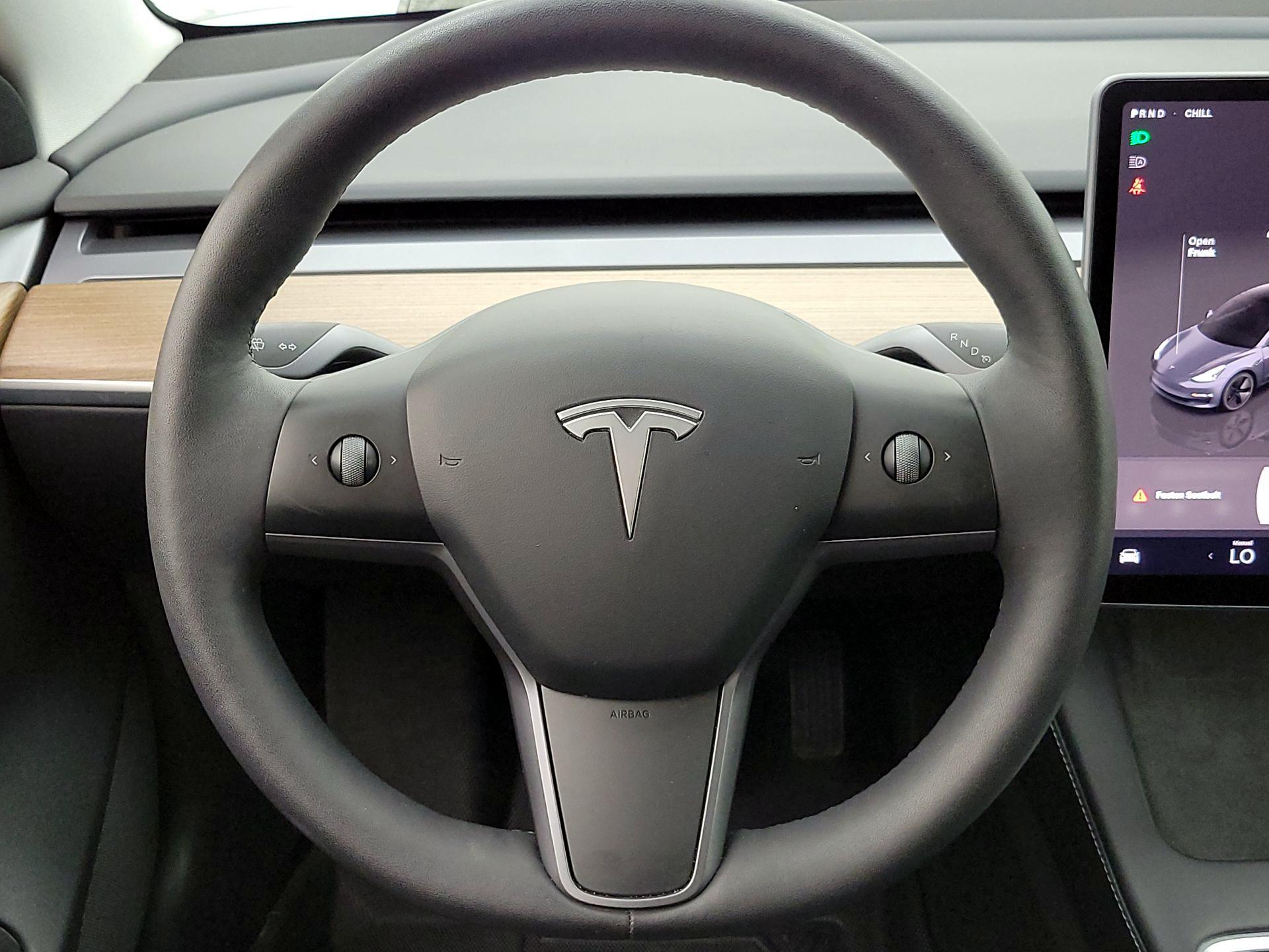Thumbnail: 2022 Tesla Model 3 - 10