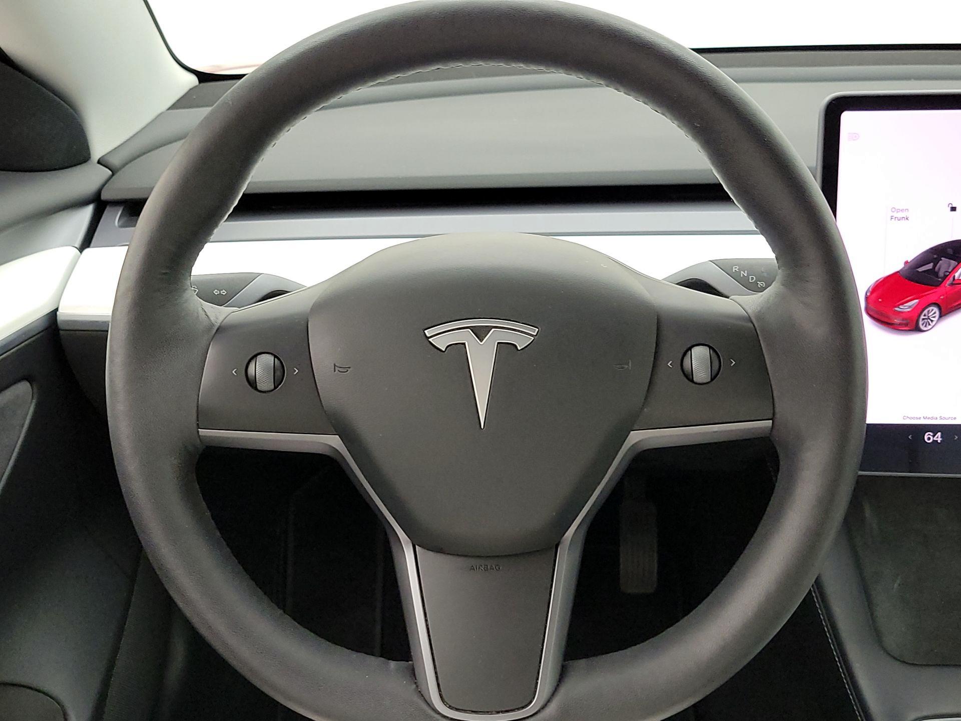 Thumbnail: 2021 Tesla Model 3 - 10