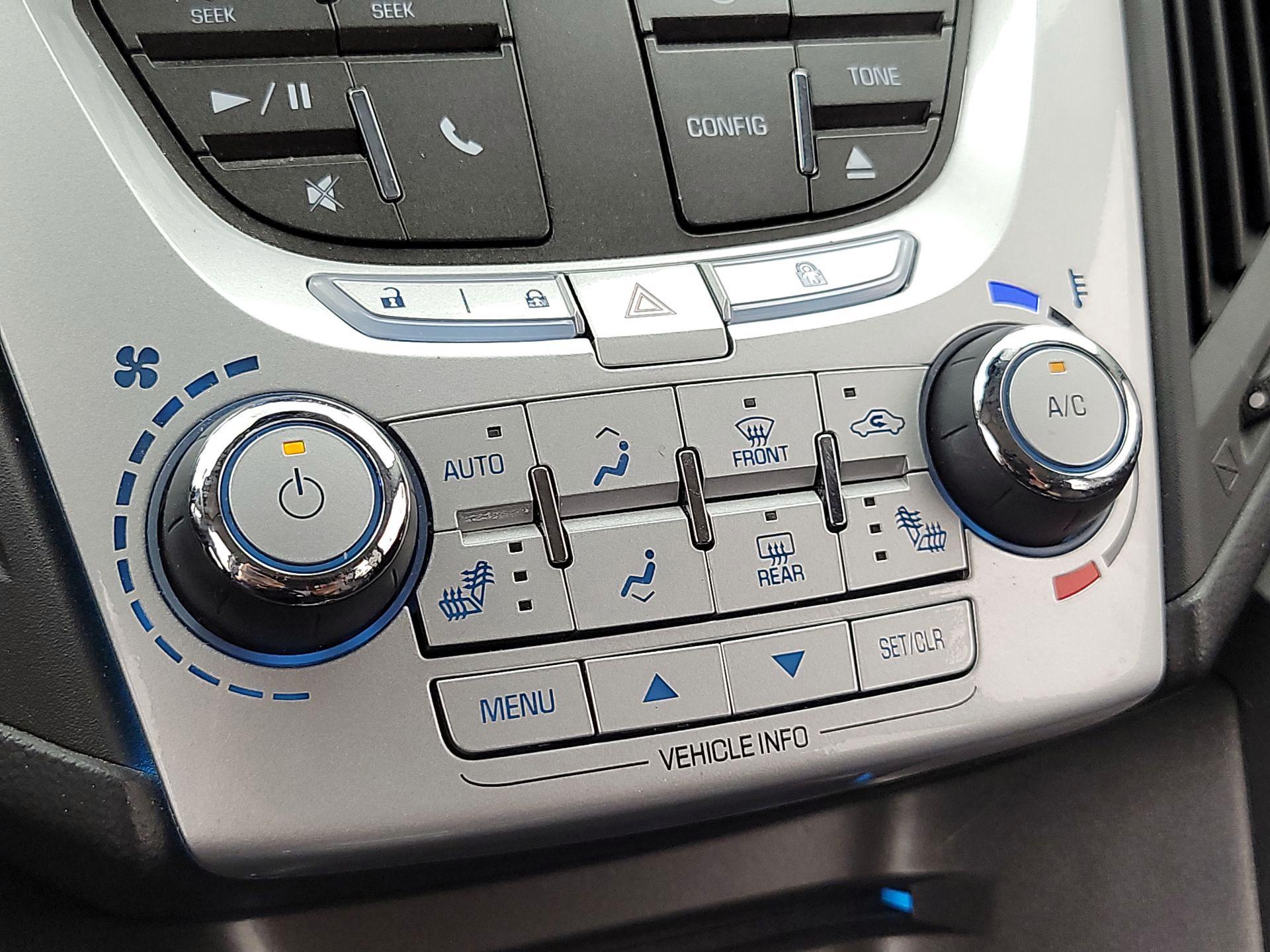 Thumbnail: 2014 Chevrolet Equinox - 16