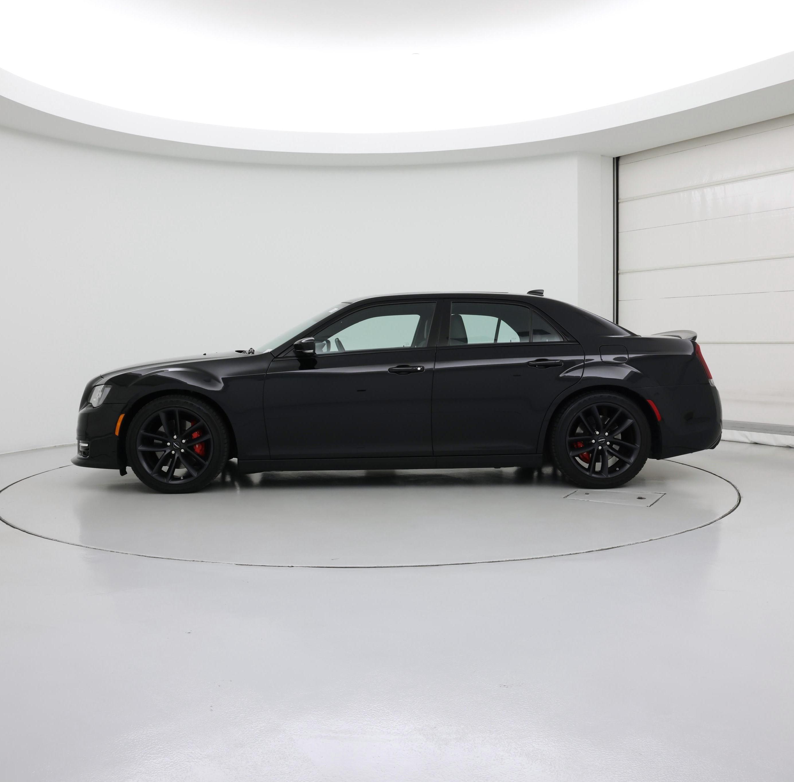 Thumbnail: 2023 Chrysler 300 - 3
