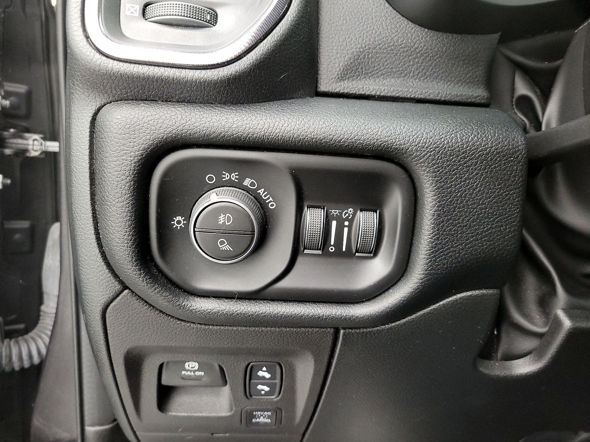 Thumbnail: 2022 RAM 1500 - 13