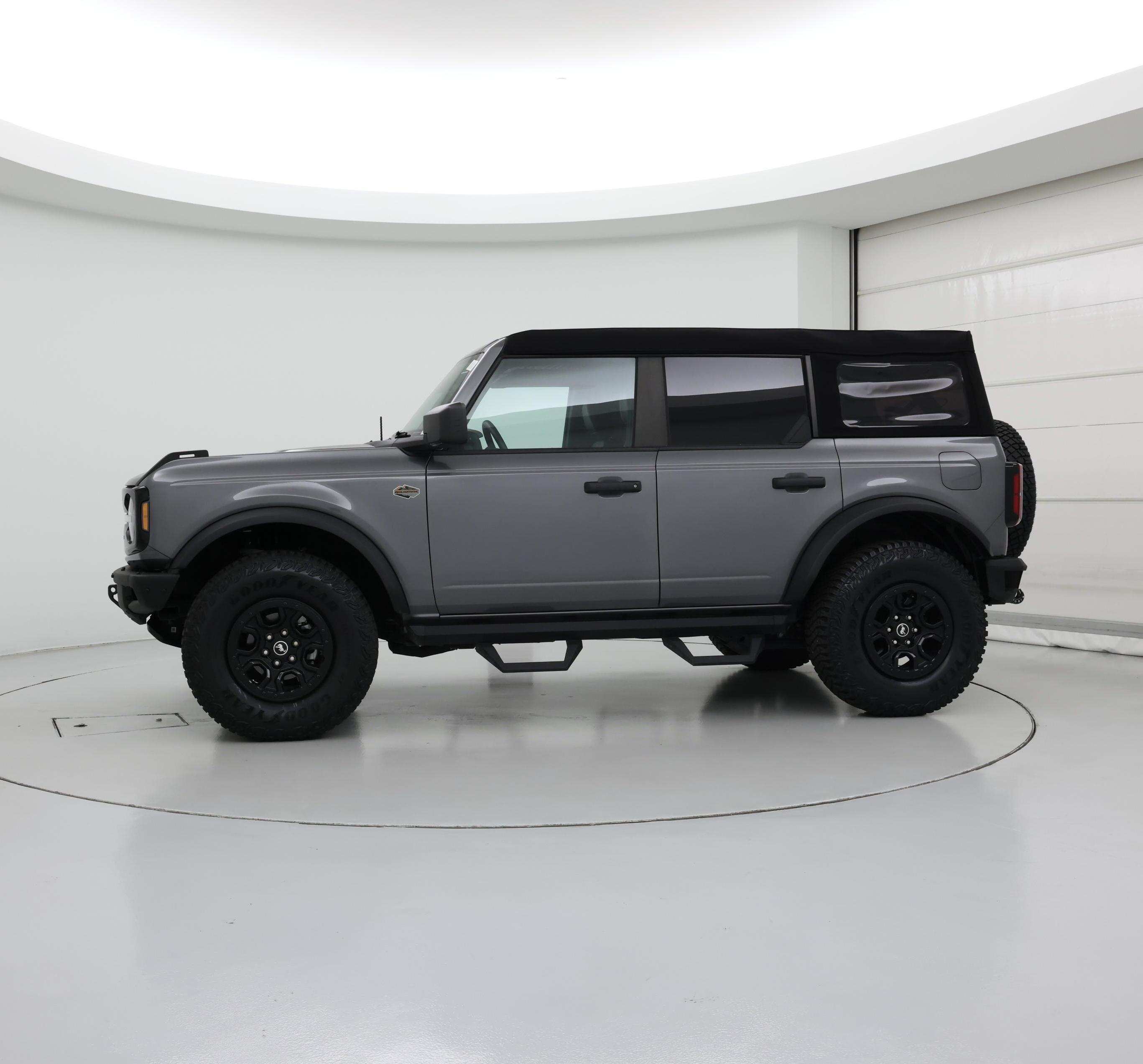 Thumbnail: 2024 Ford Bronco - 3