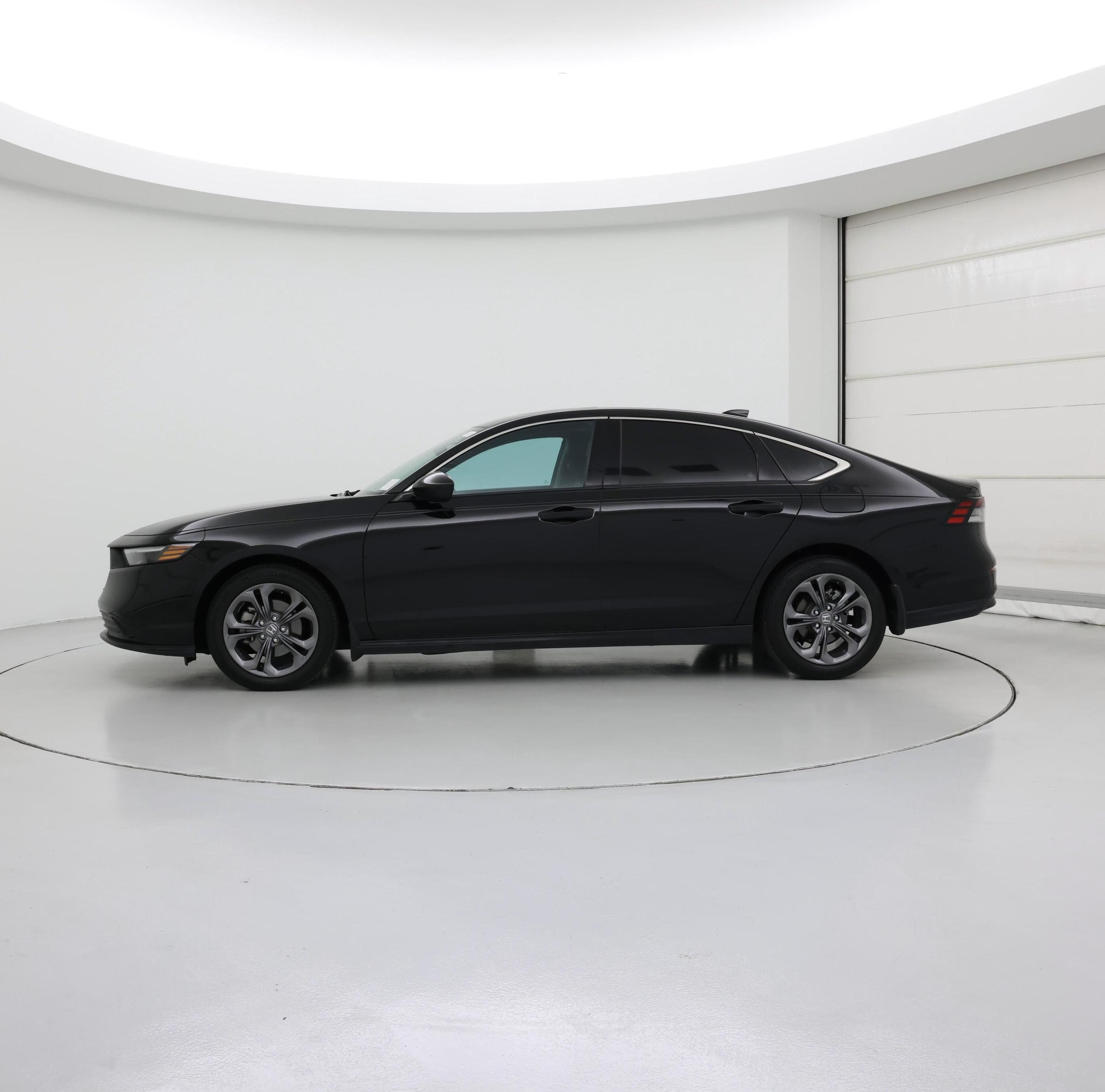 Thumbnail: 2023 Honda Accord - 3