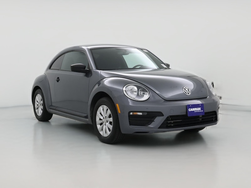 2018 Volkswagen Beetle S -
                  Fairfield, CA