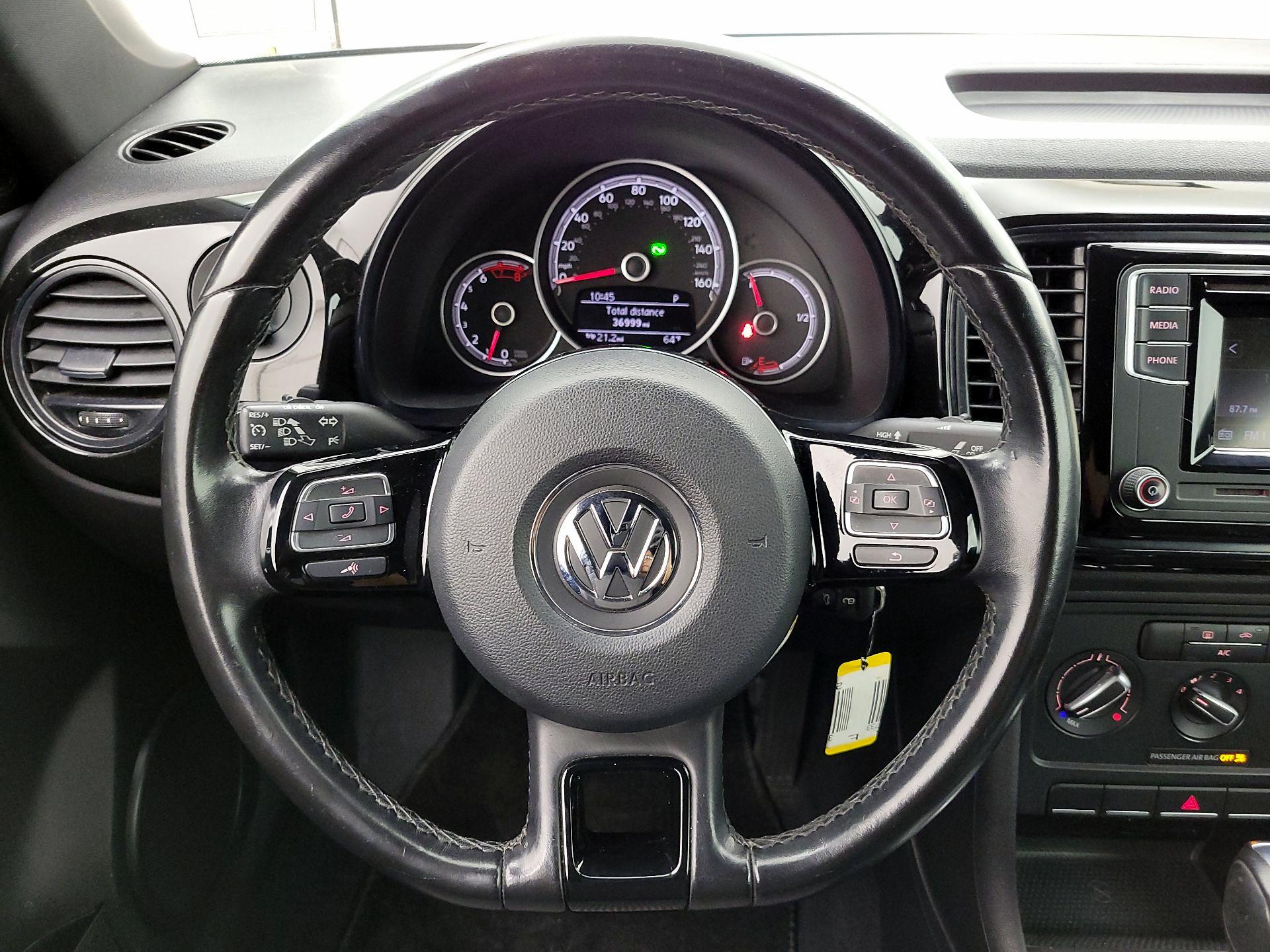 Thumbnail: 2018 Volkswagen Beetle - 10