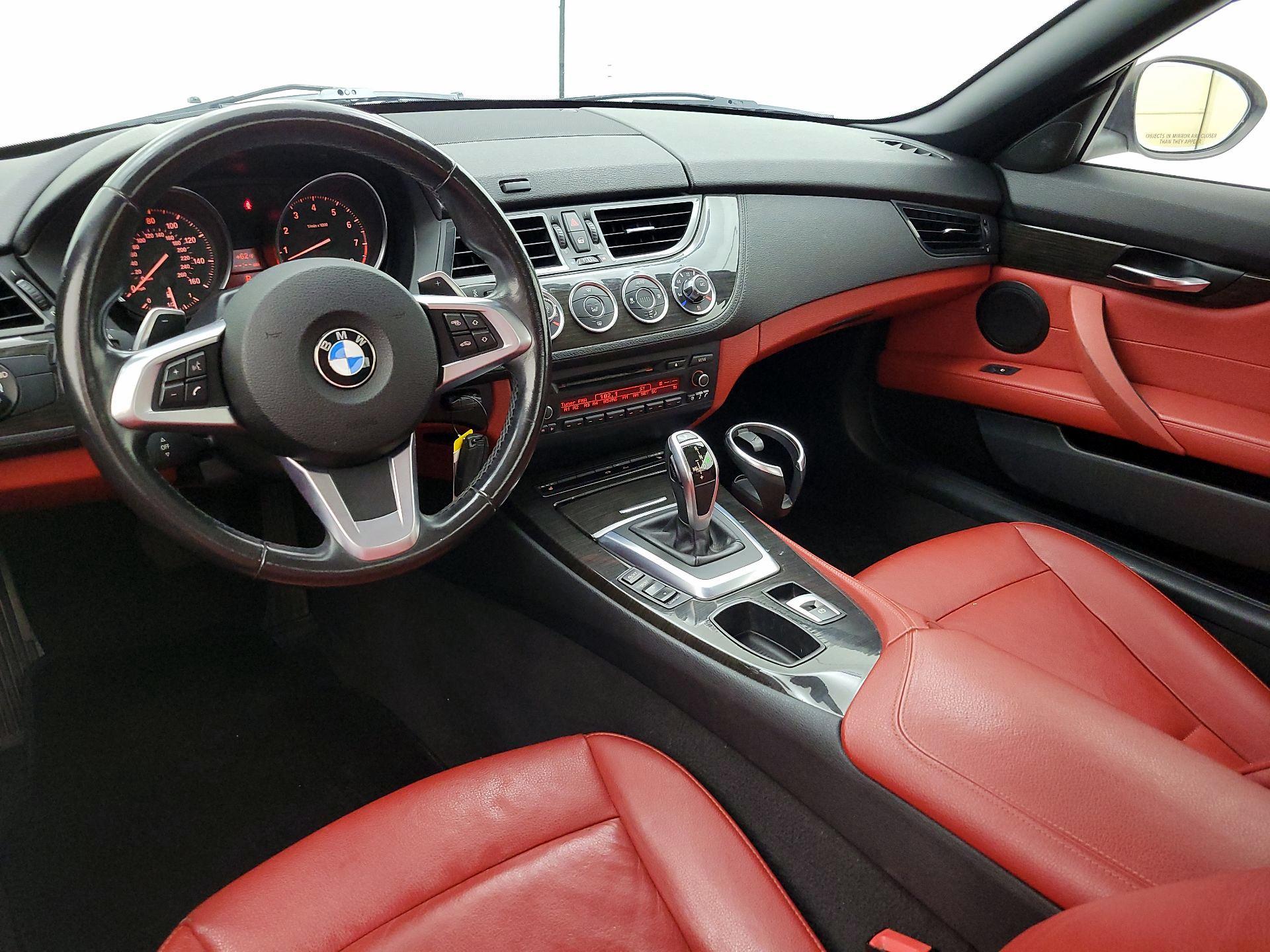 Thumbnail: 2015 BMW Z4 - 9
