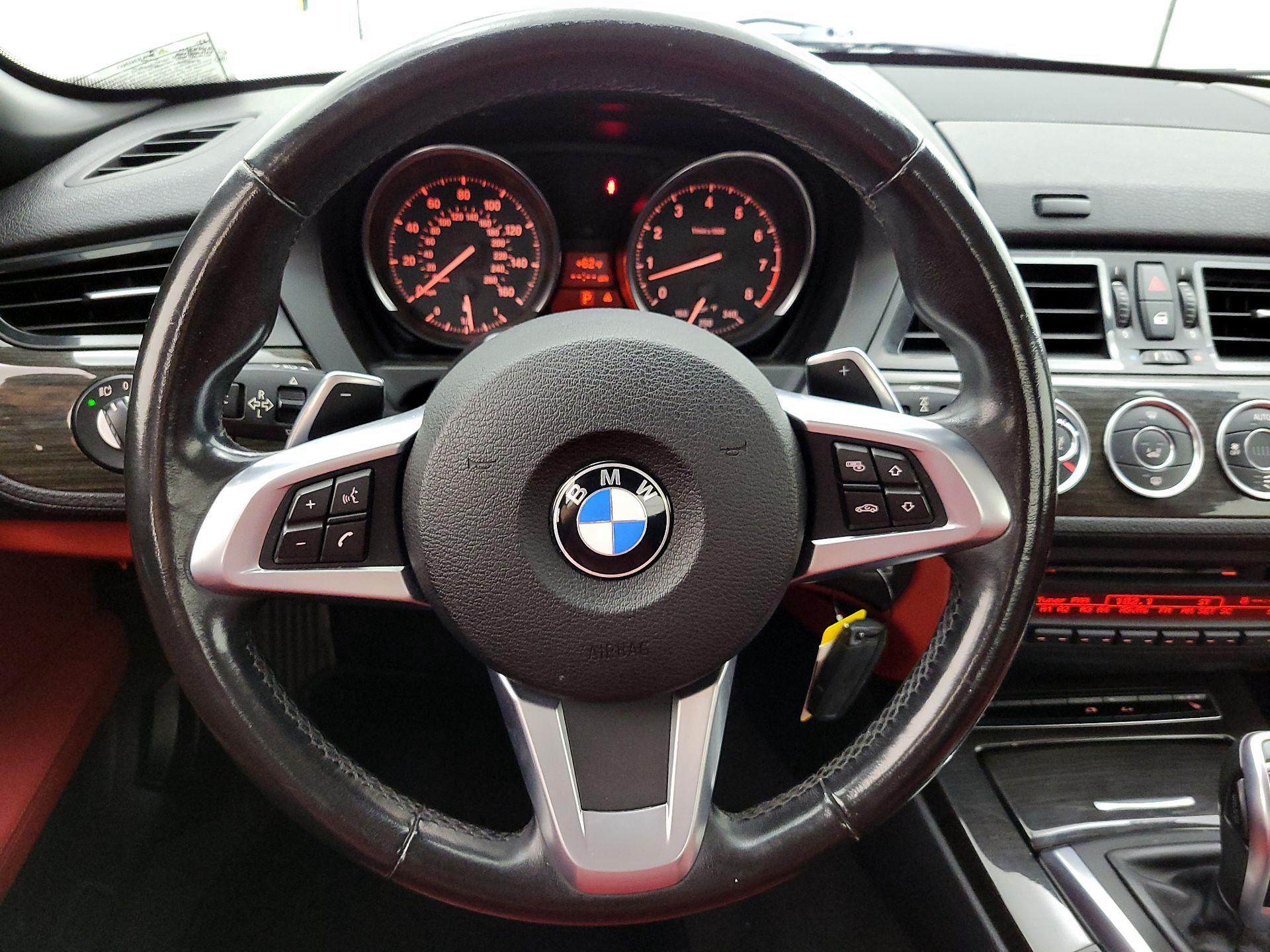 Thumbnail: 2015 BMW Z4 - 10