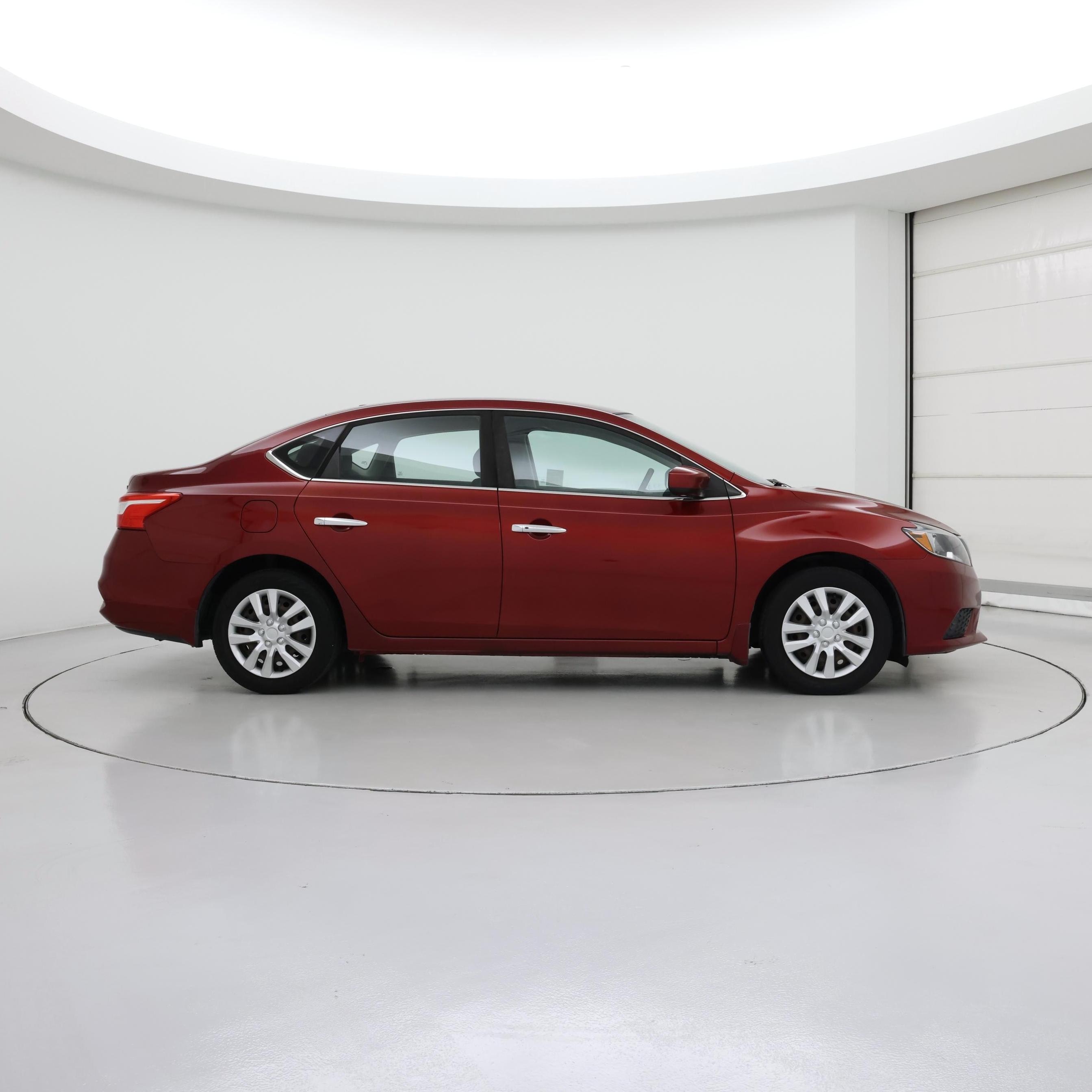Thumbnail: 2017 Nissan Sentra - 7