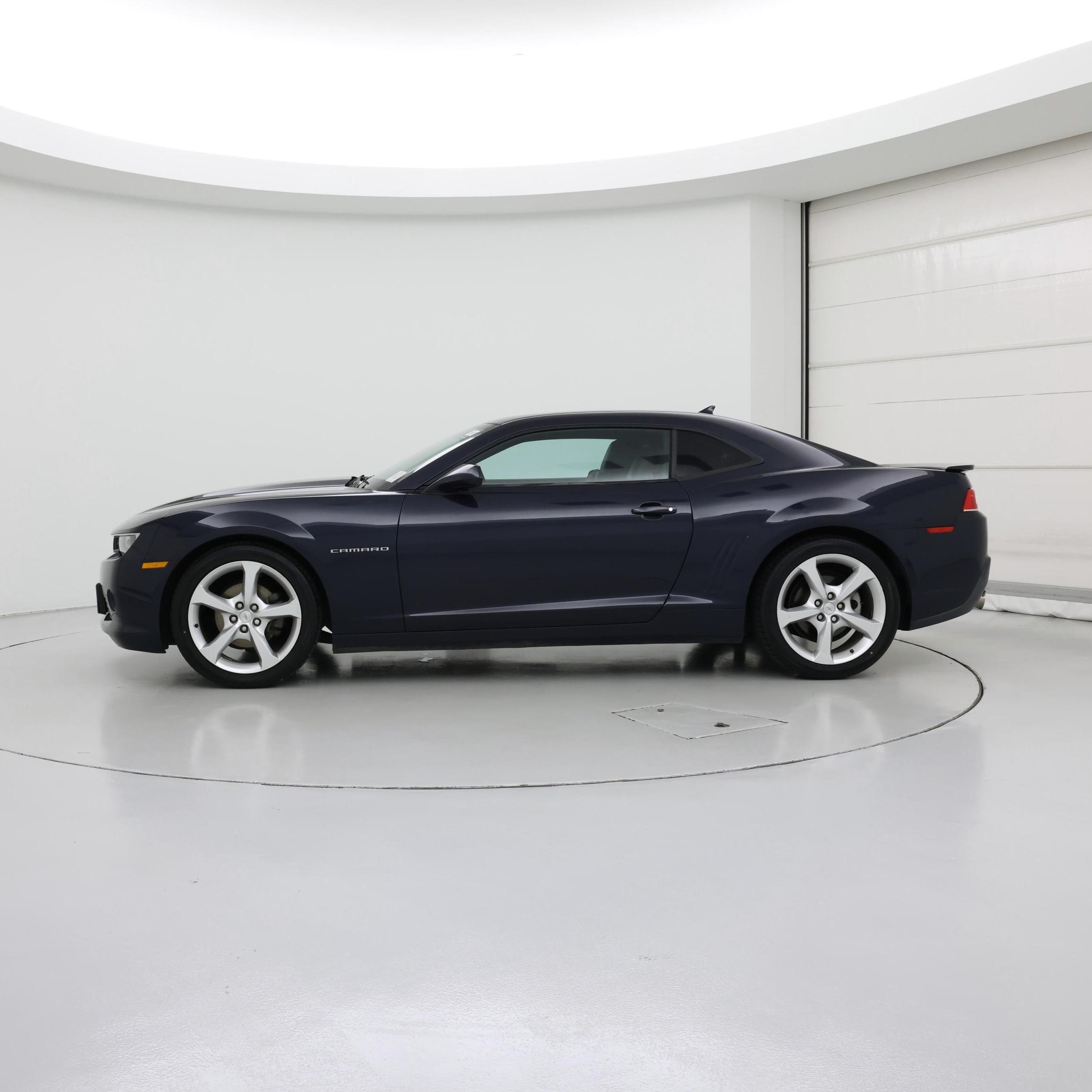 Thumbnail: 2015 Chevrolet Camaro - 3
