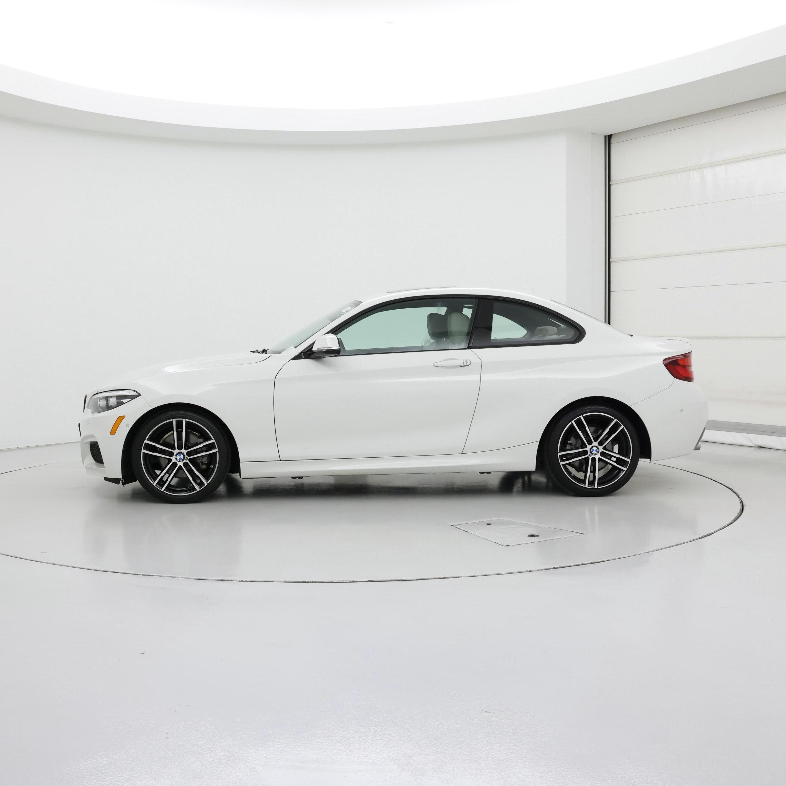 Thumbnail: 2020 BMW 2 Series - 3