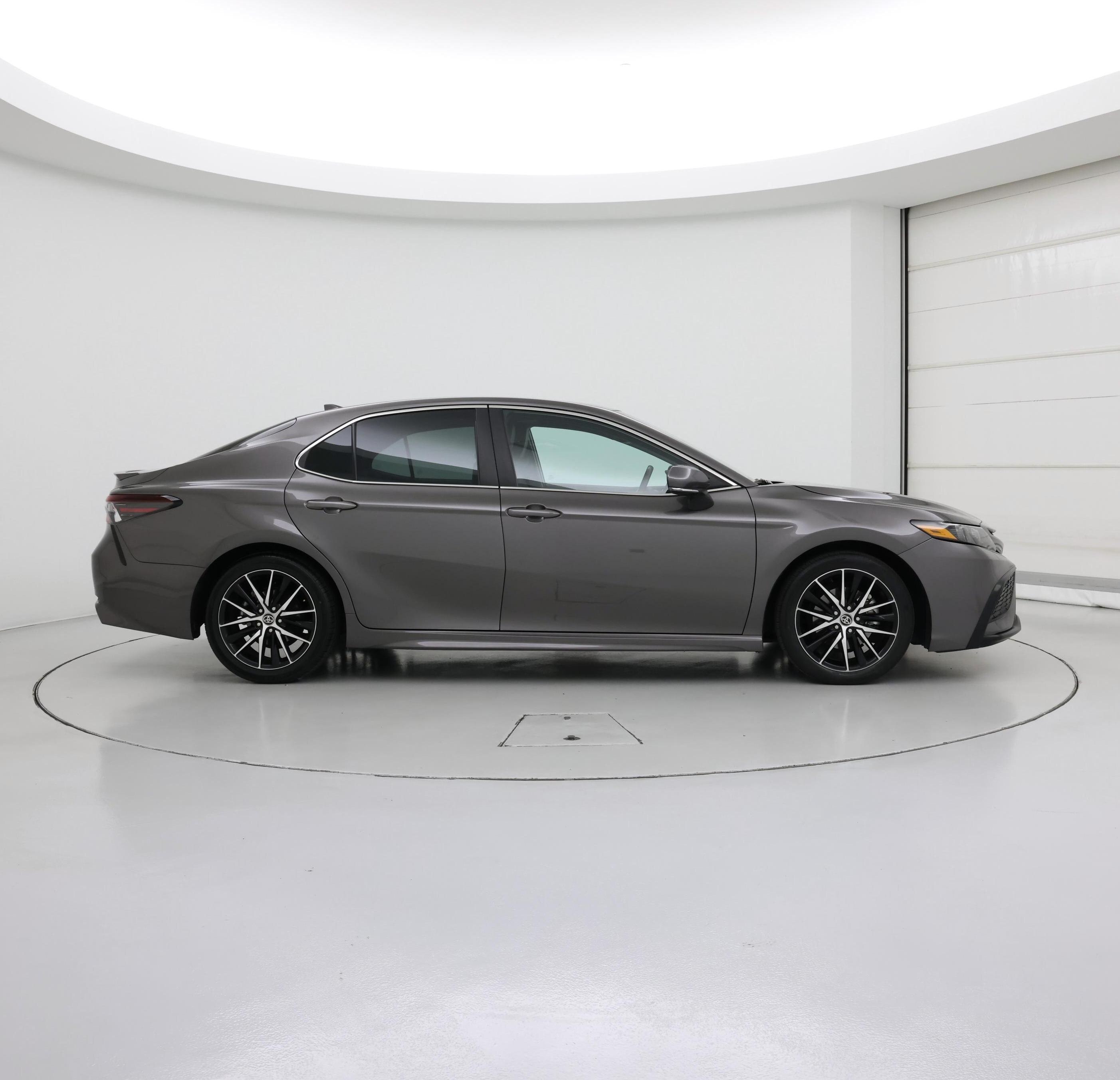 Thumbnail: 2023 Toyota Camry - 7