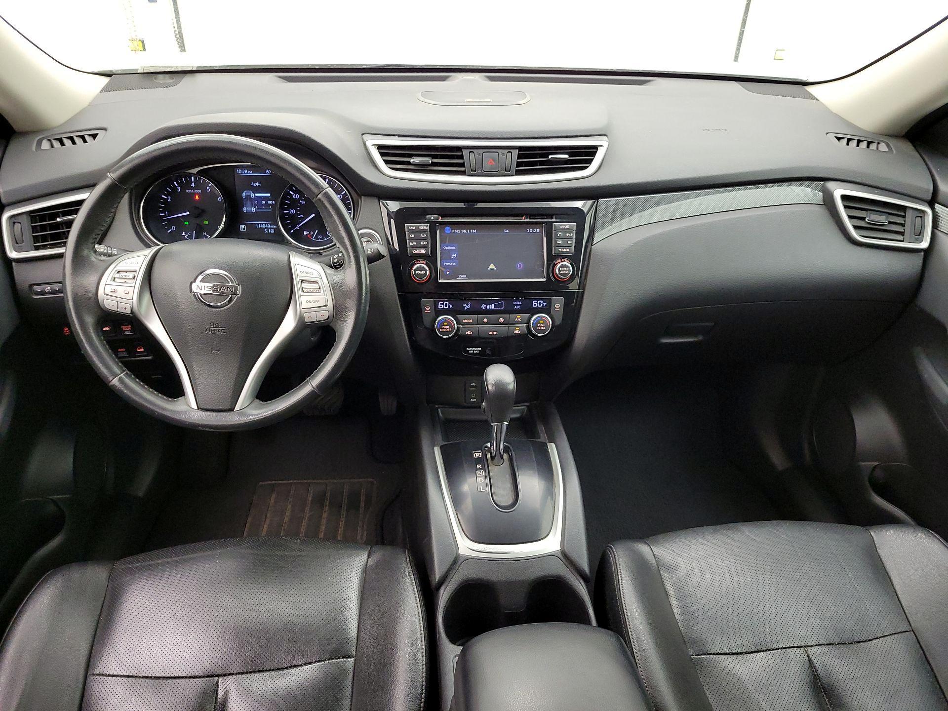 Thumbnail: 2016 Nissan Rogue - 9