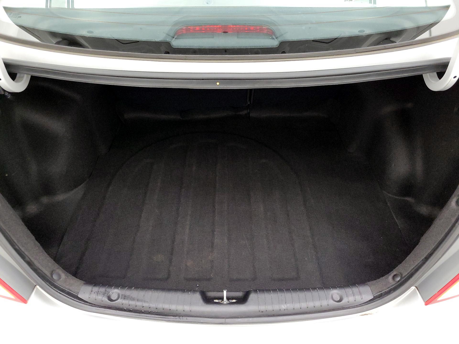 Thumbnail: 2016 Hyundai Accent - 19