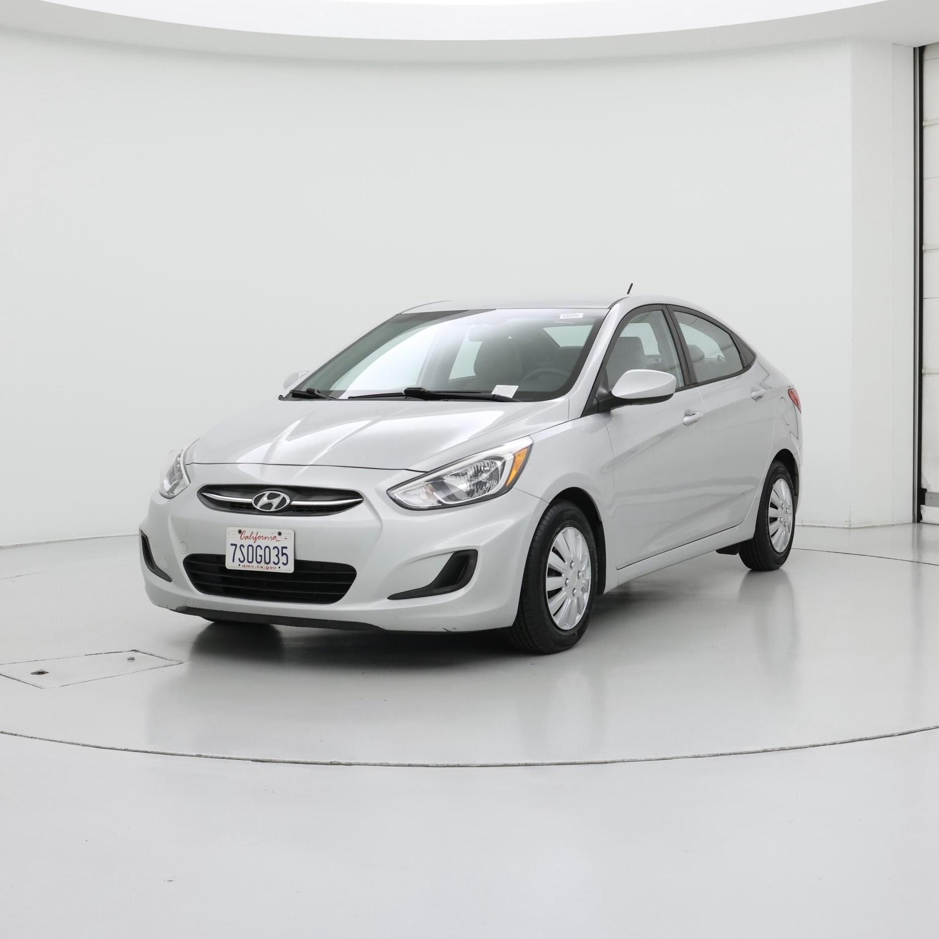 Thumbnail: 2016 Hyundai Accent - 4