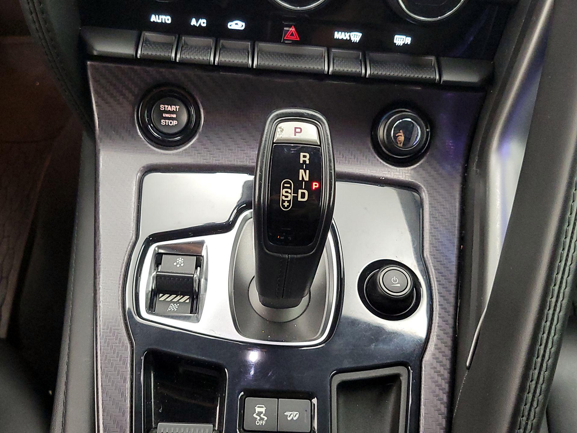 Thumbnail: 2016 Jaguar F-Type - 18