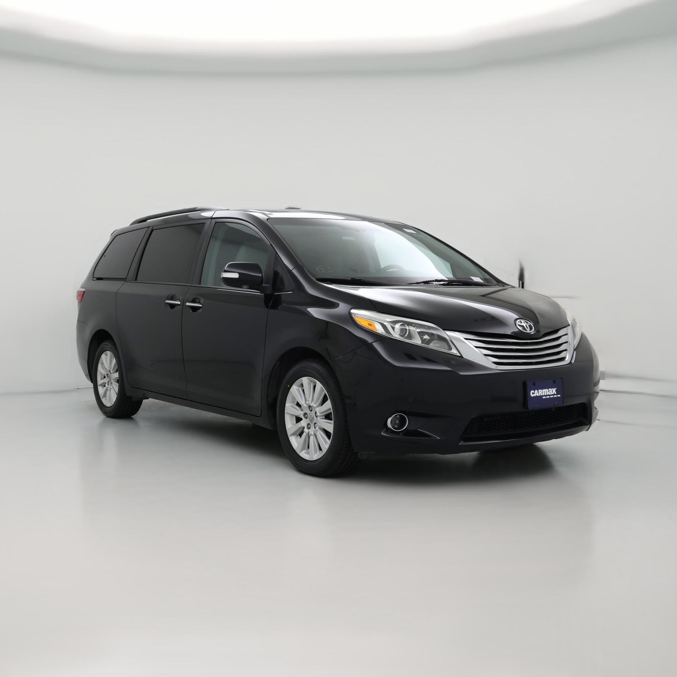 Thumbnail: 2015 Toyota Sienna - 1