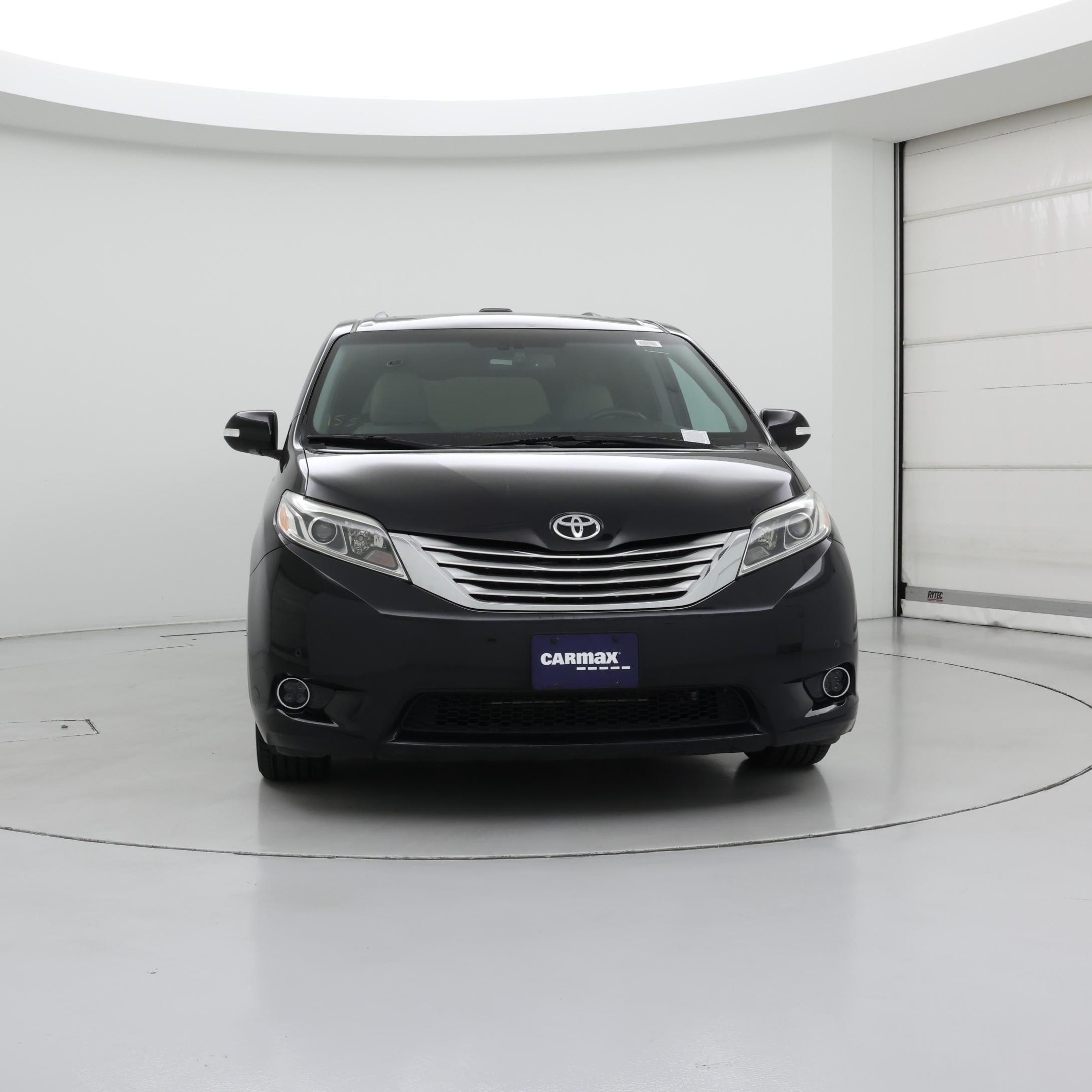 Thumbnail: 2015 Toyota Sienna - 5
