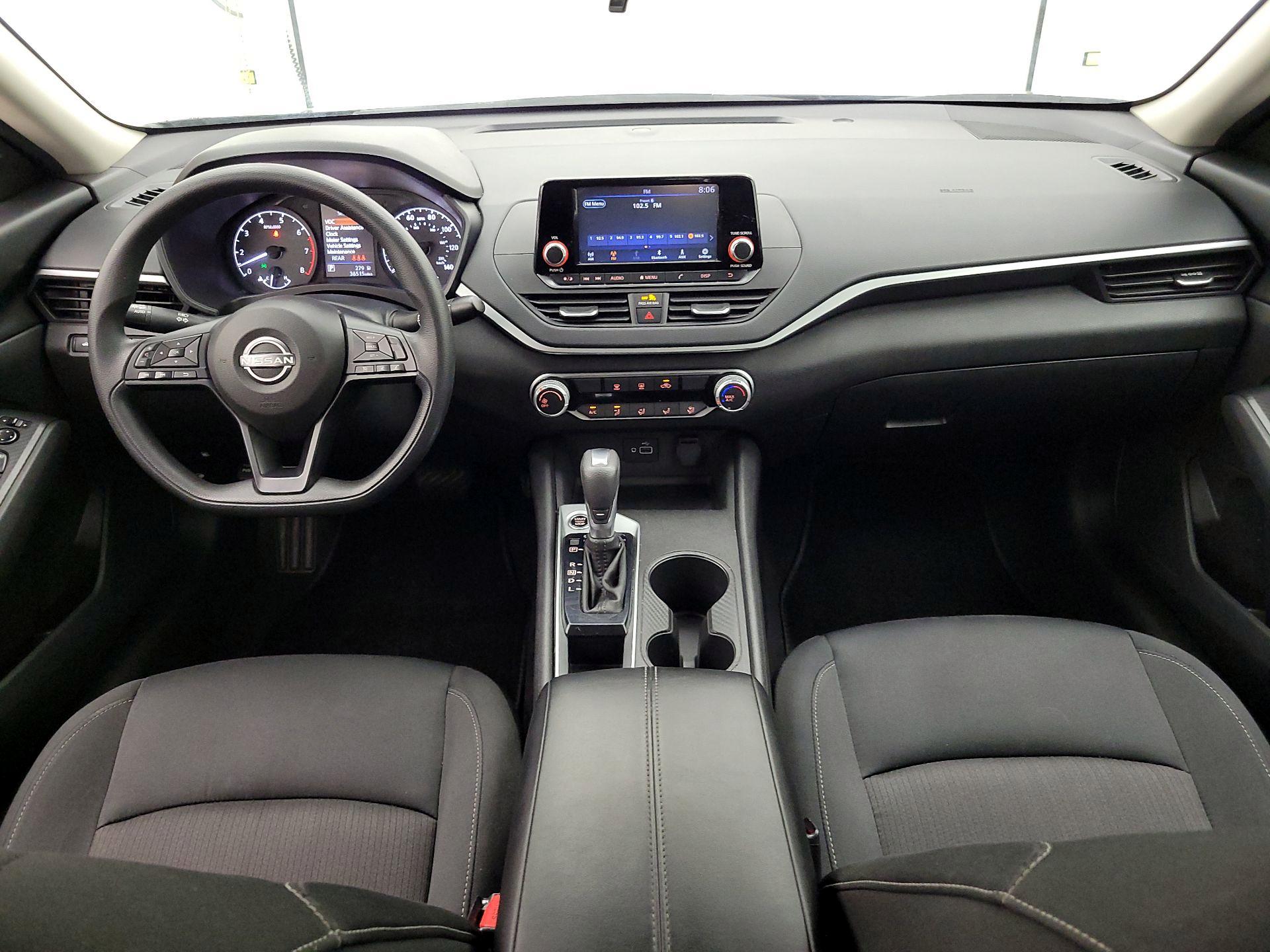 Thumbnail: 2024 Nissan Altima - 9