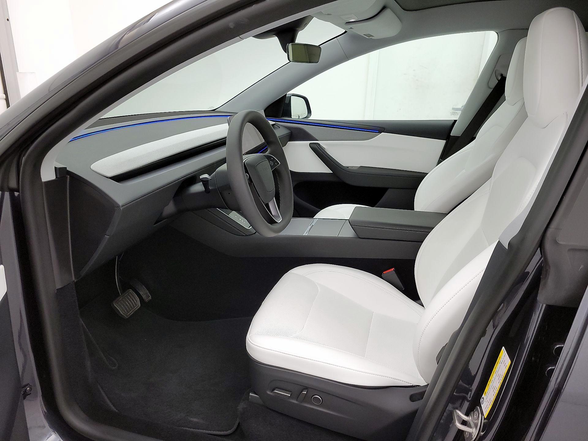 Thumbnail: 2026 Tesla Model Y - 11