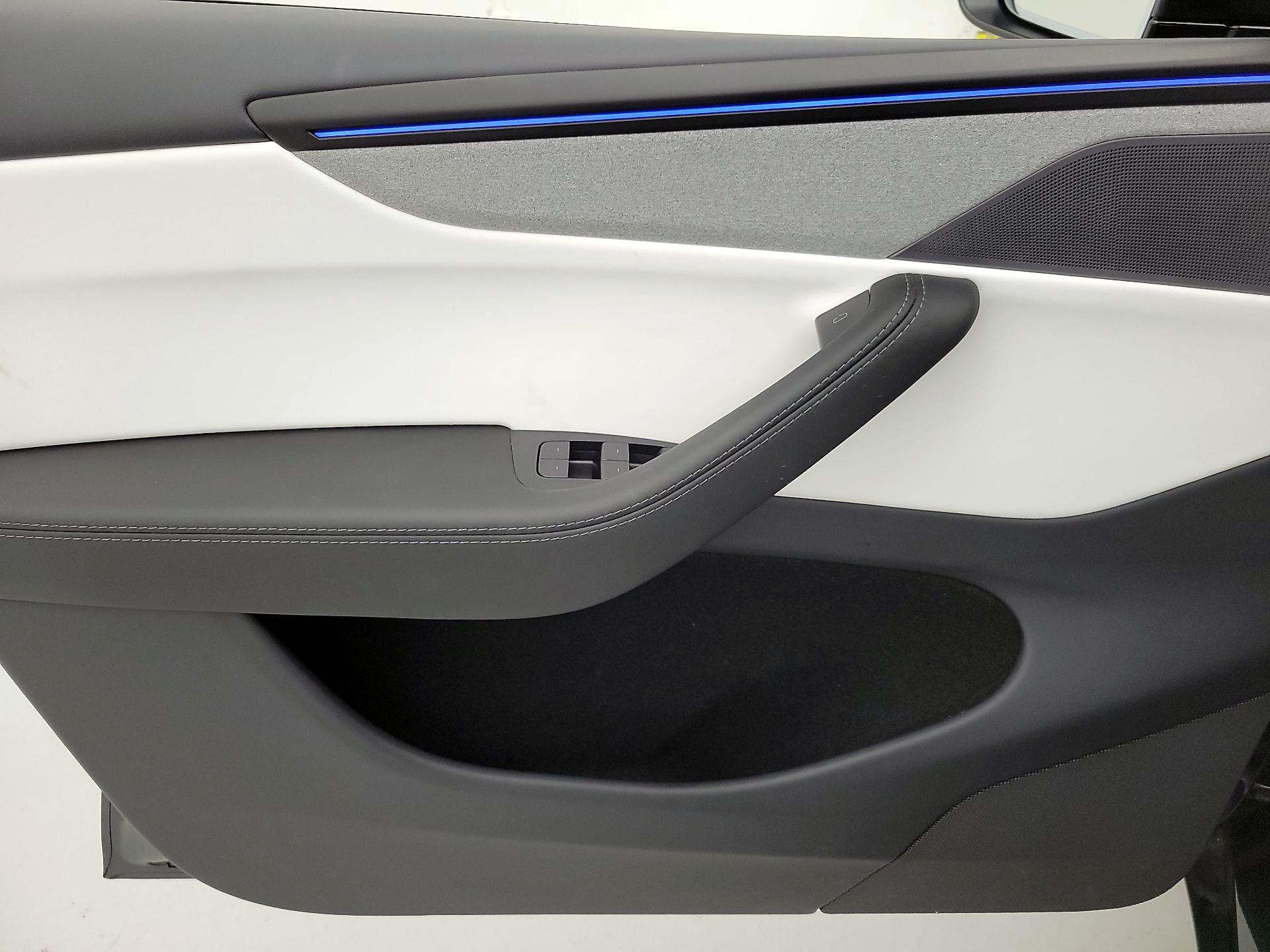 Thumbnail: 2026 Tesla Model Y - 12
