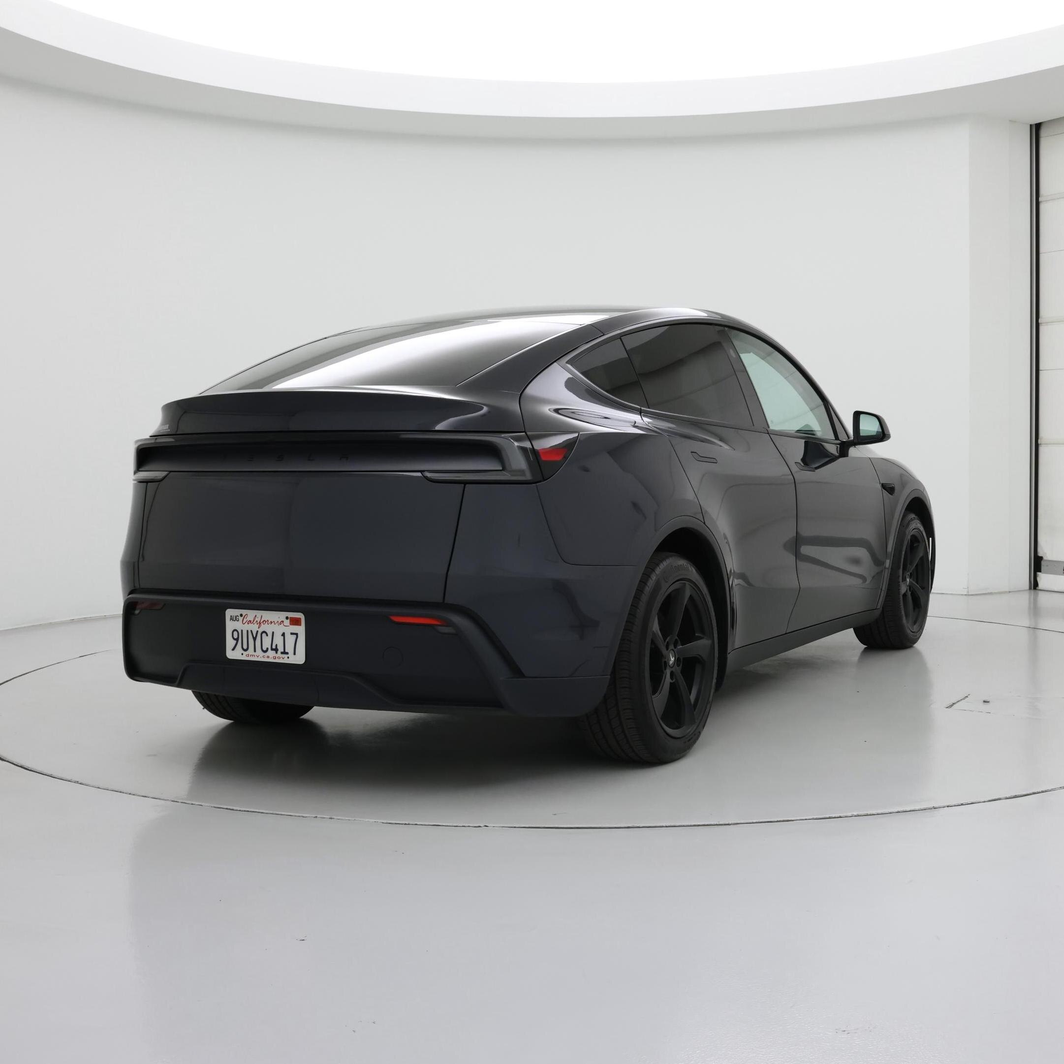 Thumbnail: 2026 Tesla Model Y - 8