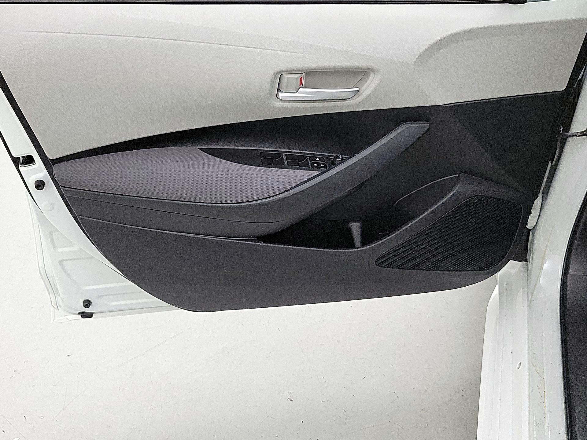 Thumbnail: 2020 Toyota Corolla - 12