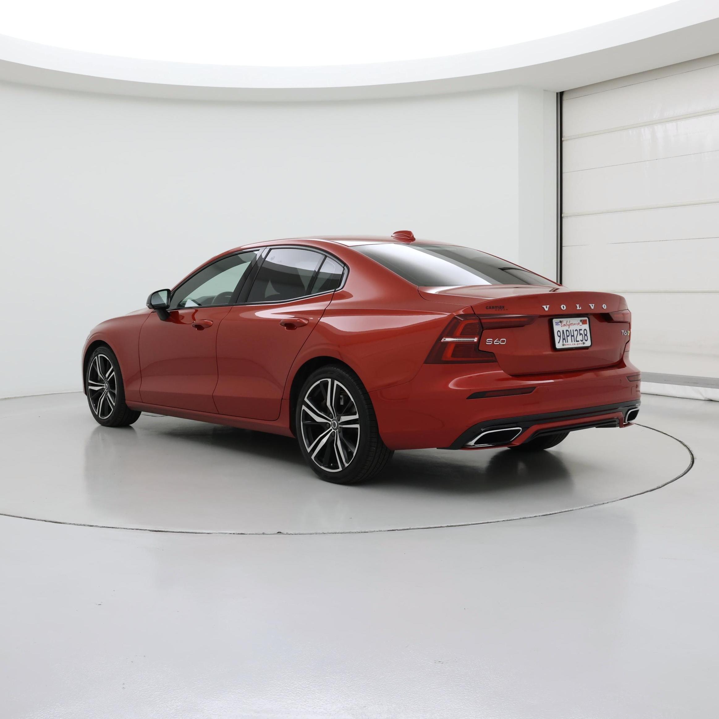 Thumbnail: 2021 Volvo S60 - 2