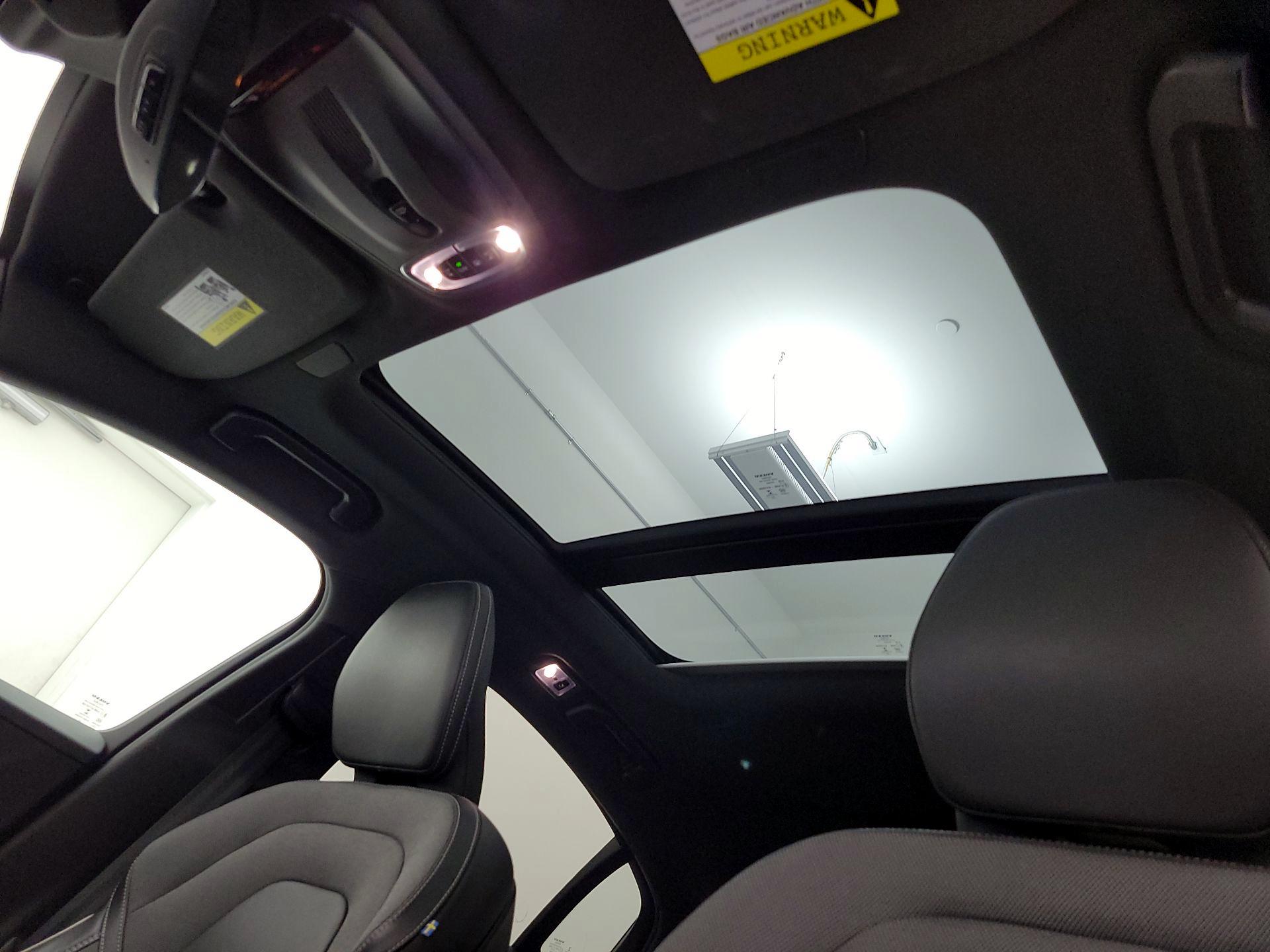 Thumbnail: 2021 Volvo S60 - 20