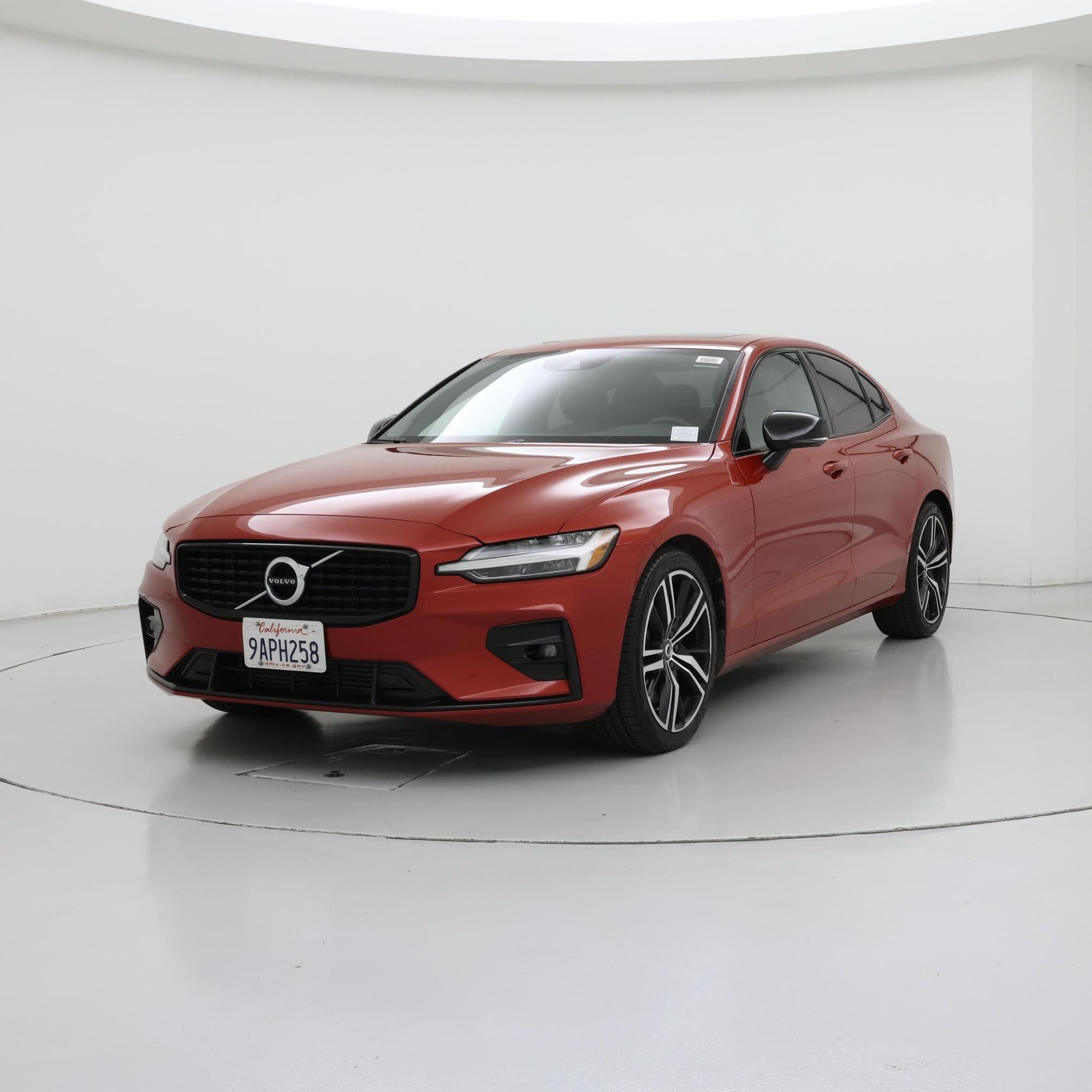 Thumbnail: 2021 Volvo S60 - 4