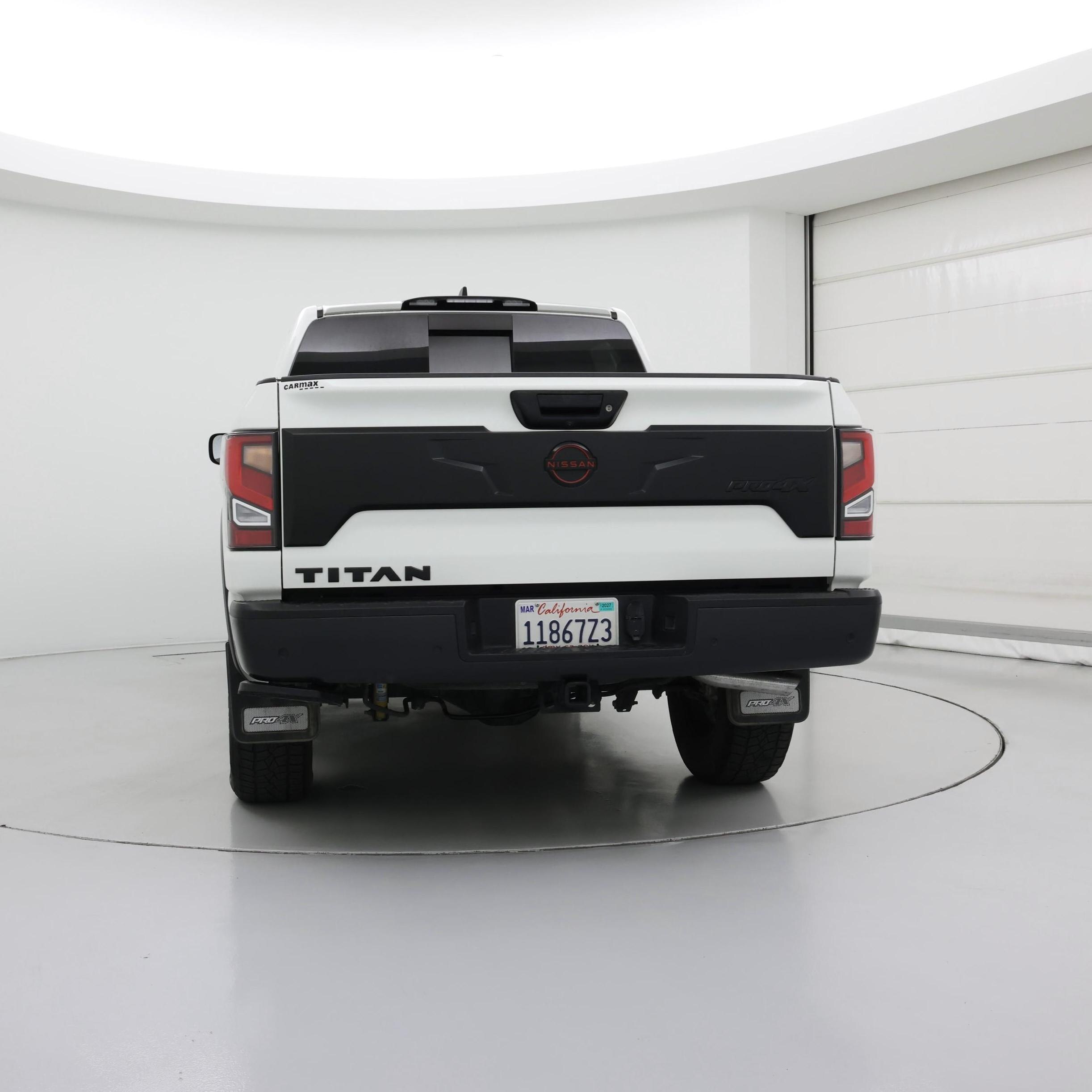 Thumbnail: 2023 Nissan Titan - 6