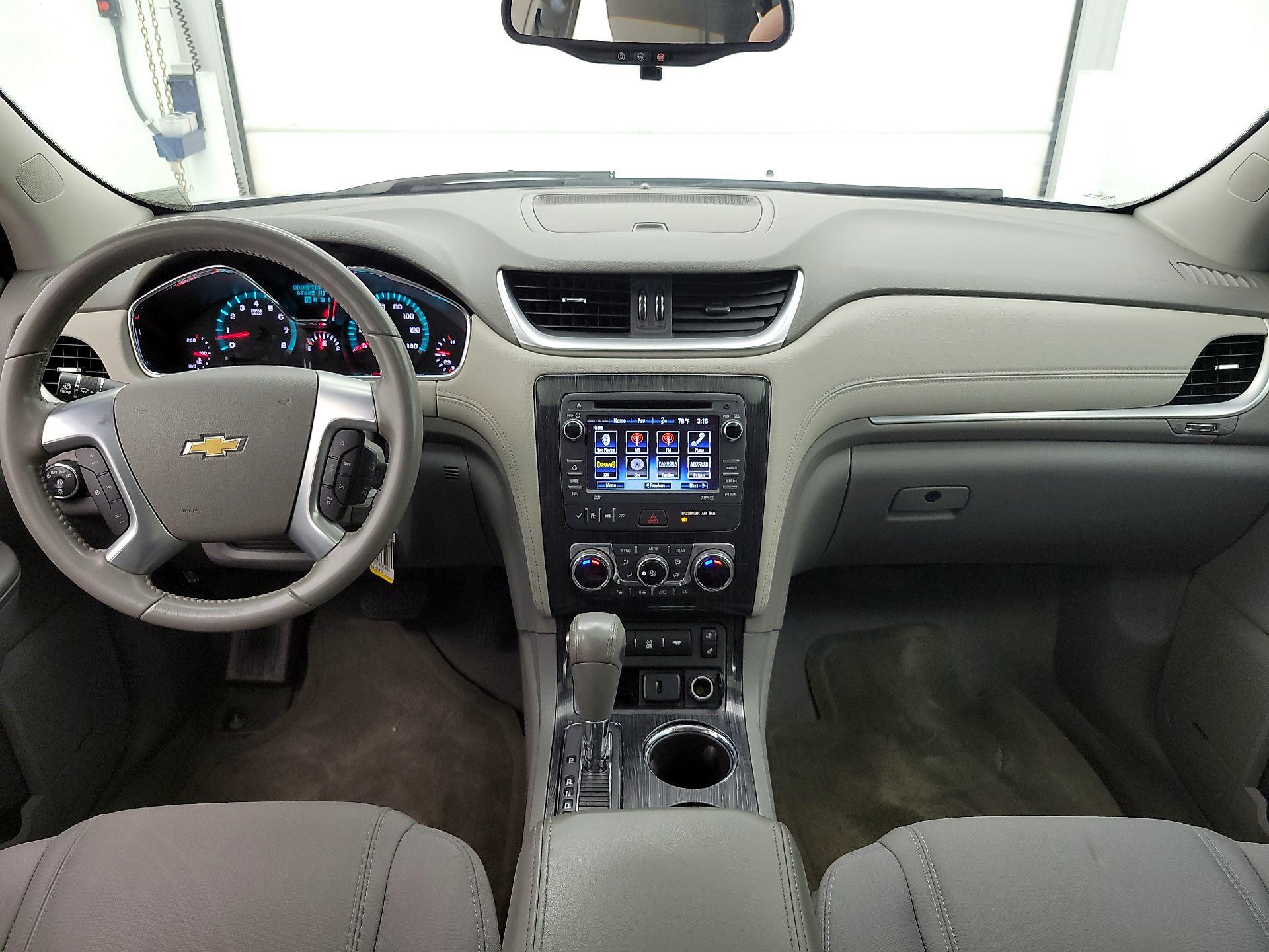 Thumbnail: 2016 Chevrolet Traverse - 9