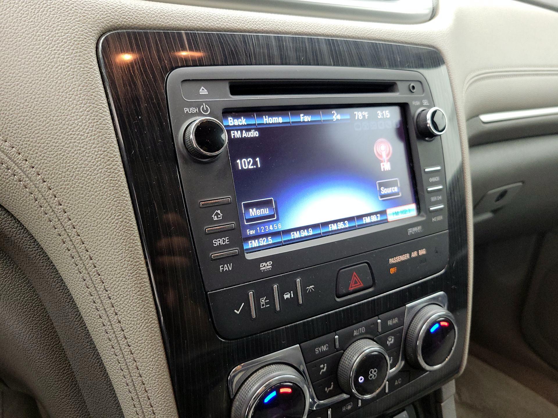 Thumbnail: 2016 Chevrolet Traverse - 15