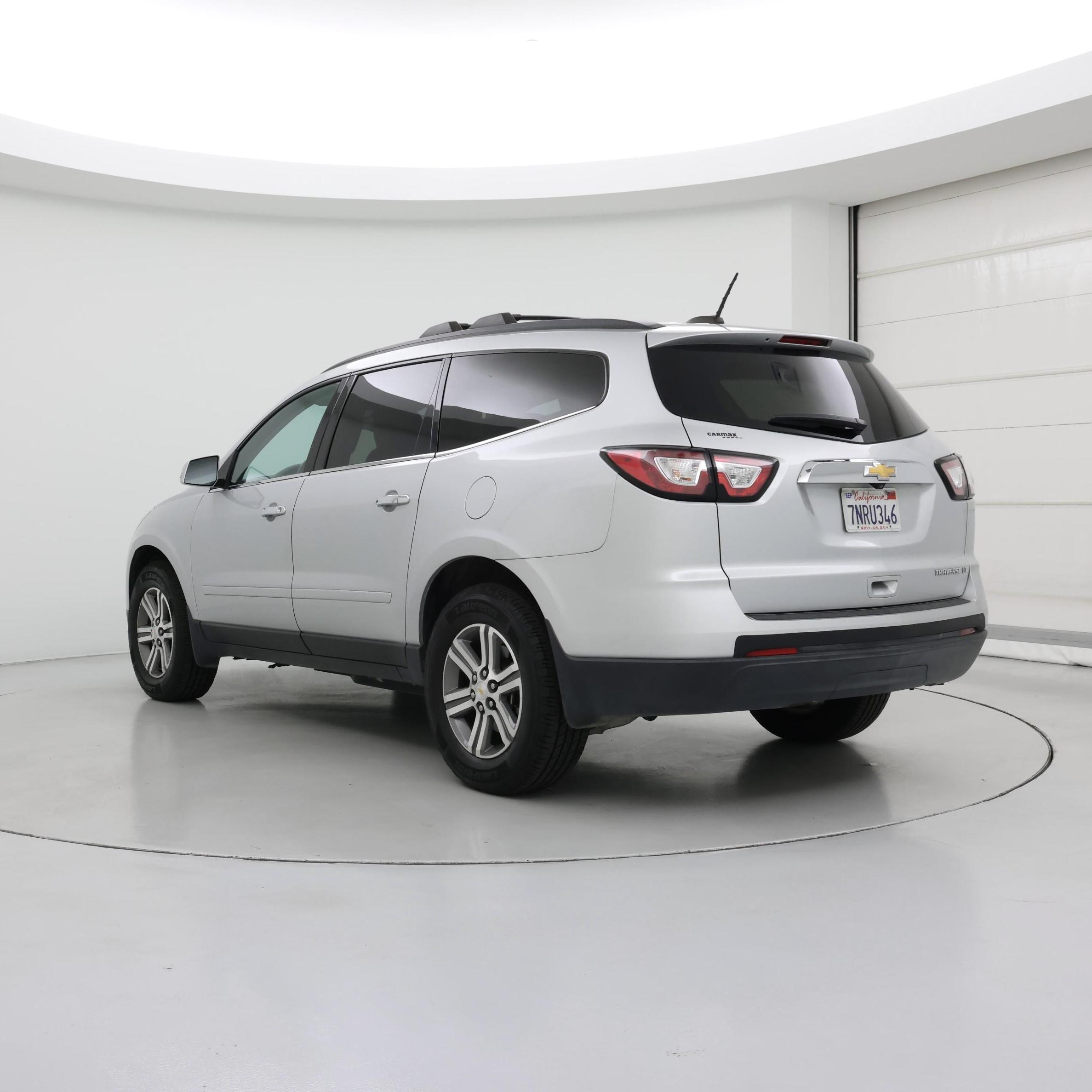 Thumbnail: 2016 Chevrolet Traverse - 2