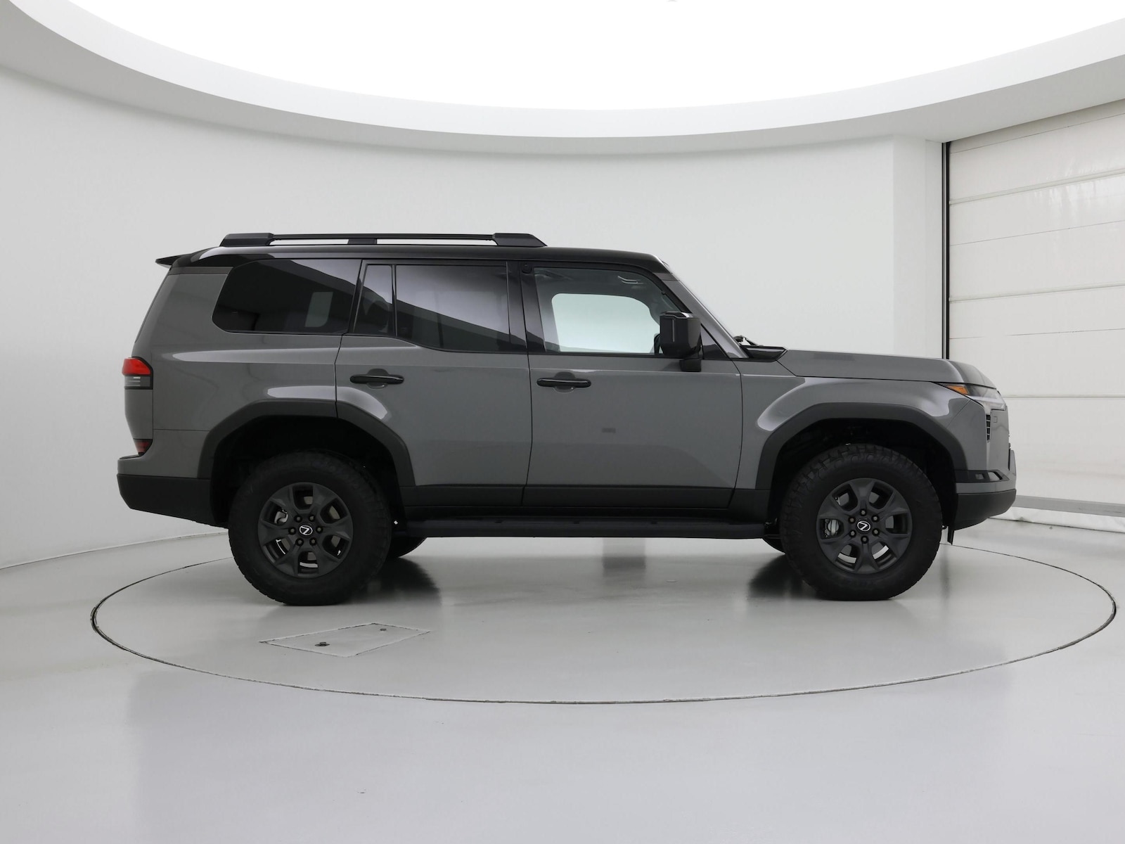 2026 Lexus GX Overtrail - Photo 8