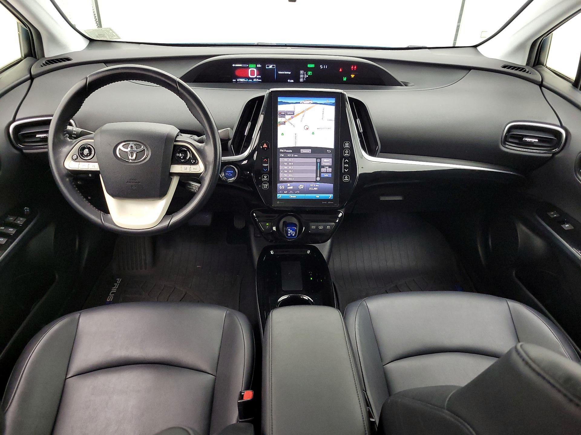 Thumbnail: 2018 Toyota Prius Prime - 9