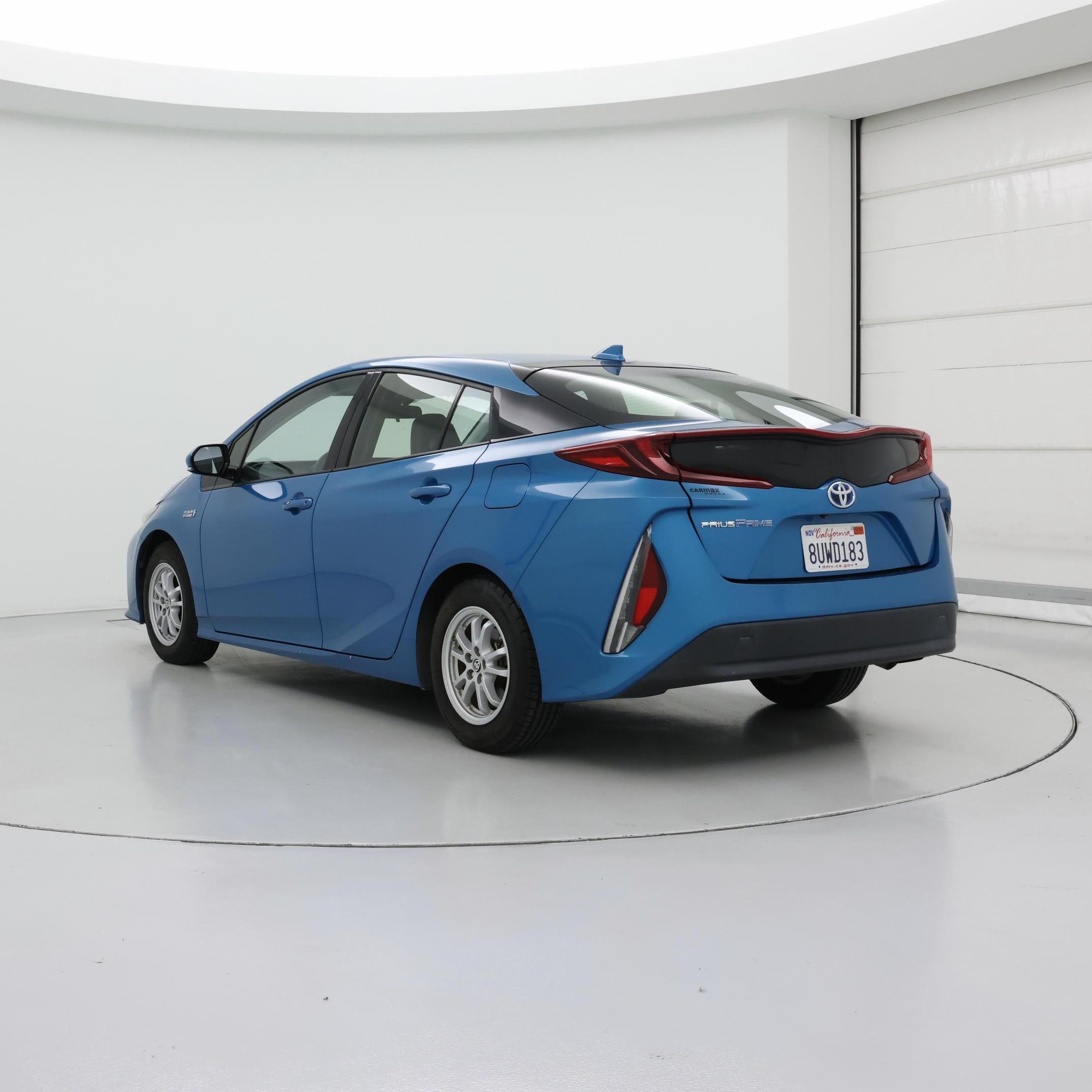 Thumbnail: 2018 Toyota Prius Prime - 2