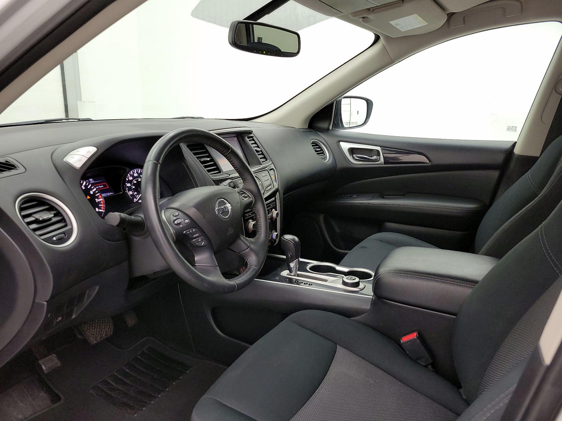 Thumbnail: 2018 Nissan Pathfinder - 11