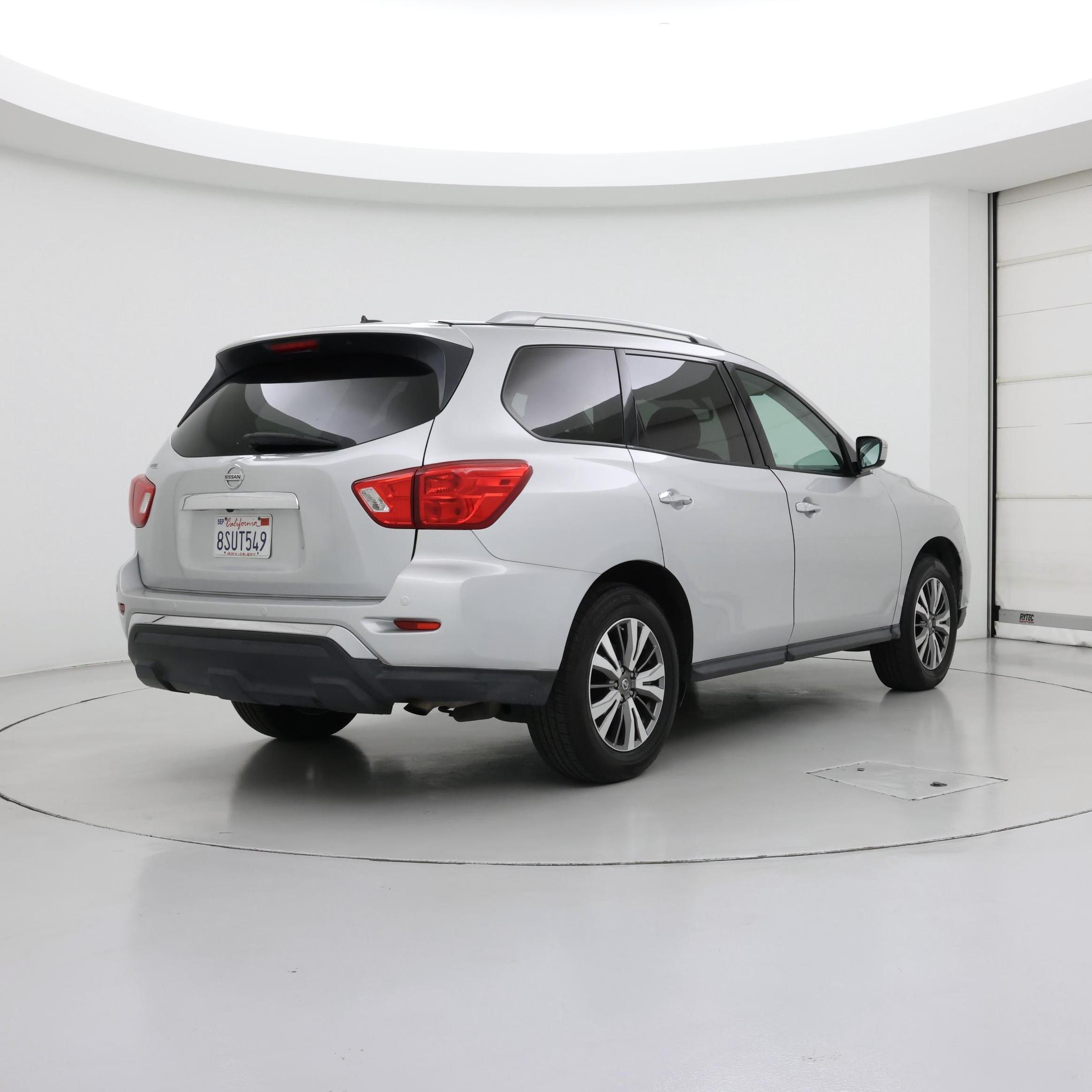 Thumbnail: 2018 Nissan Pathfinder - 8