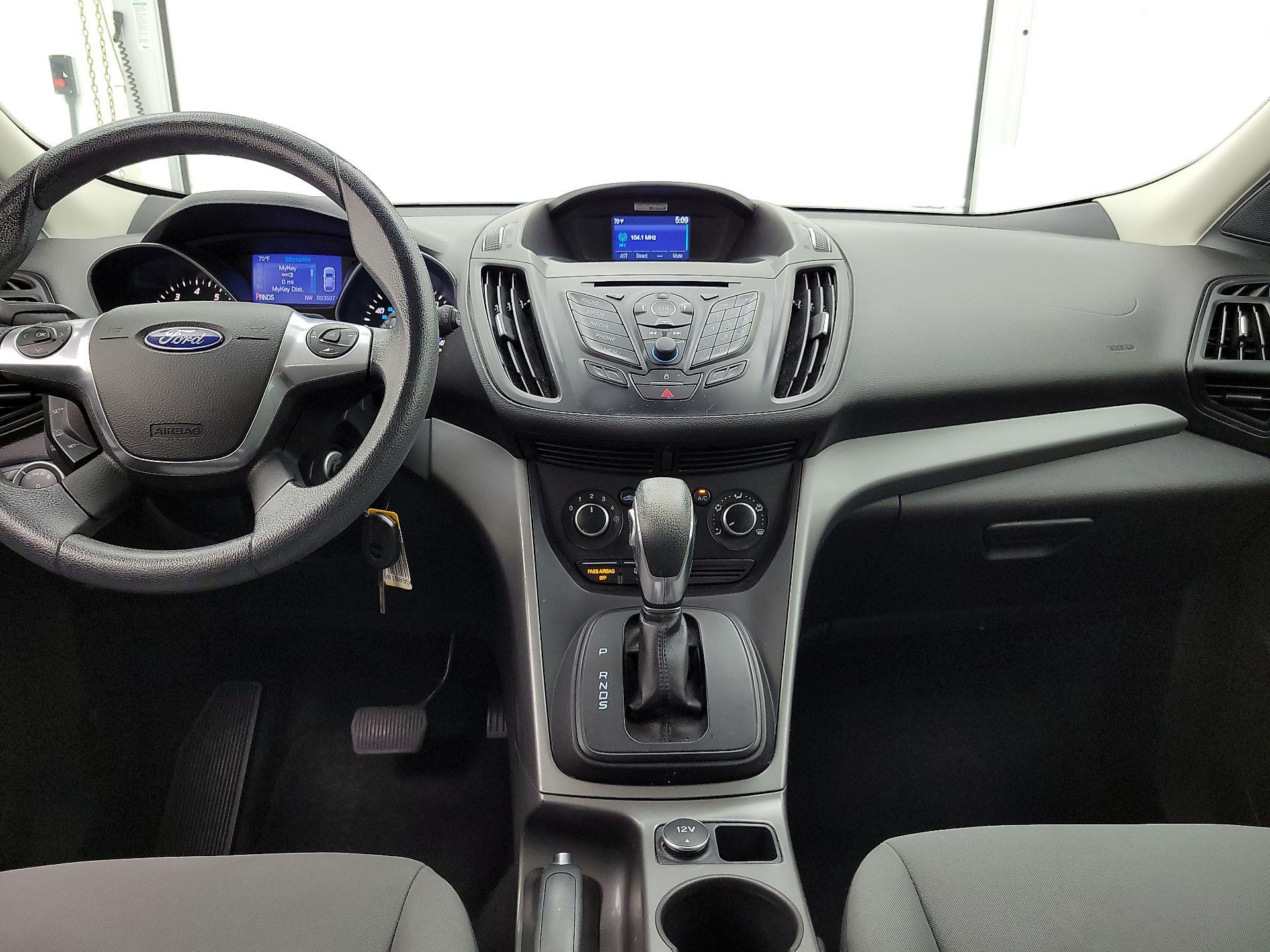 Thumbnail: 2015 Ford Escape - 9